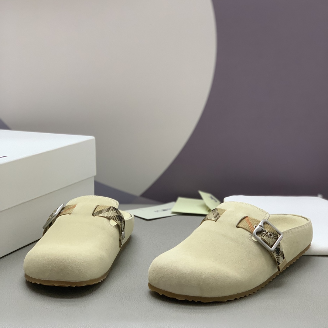 Burberry Suede Urchin Clogs - DesignerGu