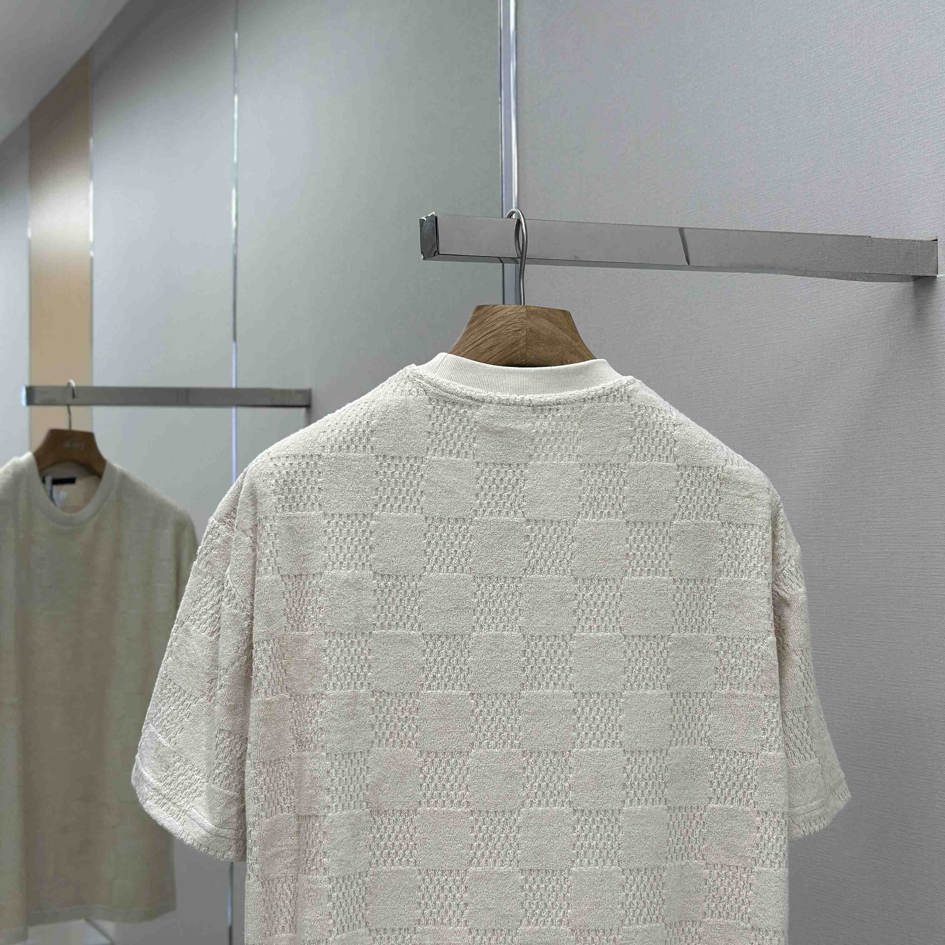 Louis Vuitton Damier French Terry T-Shirt 1AHUVC - DesignerGu