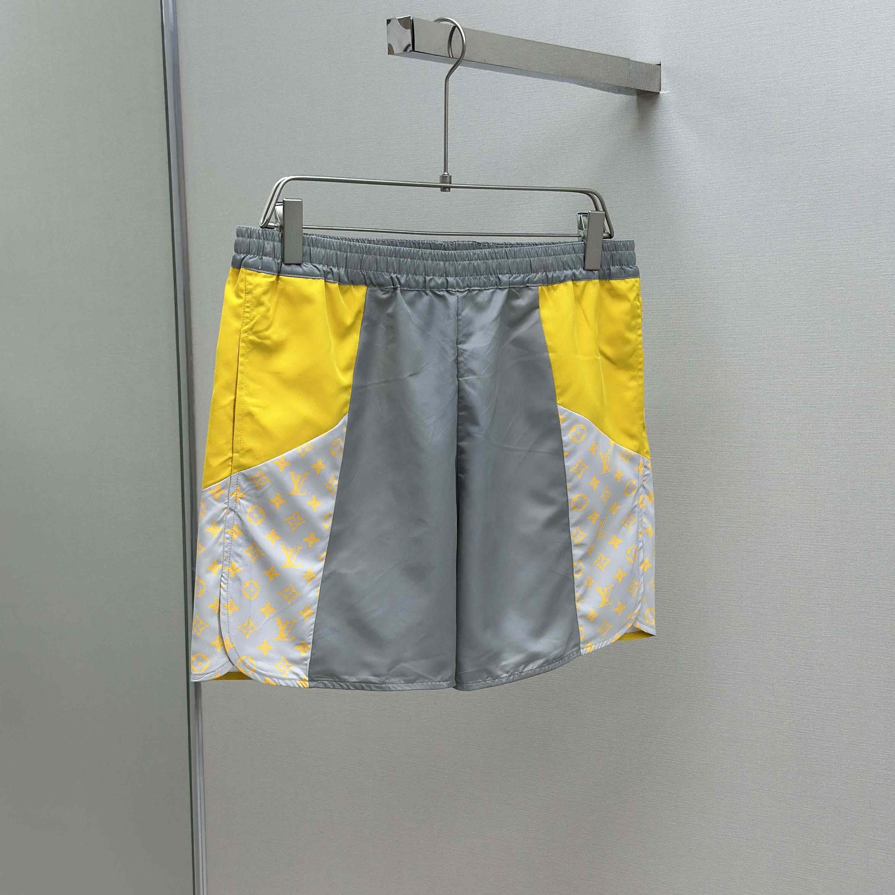 Louis Vuitton Monogram Track Shorts   1AHVQW - DesignerGu