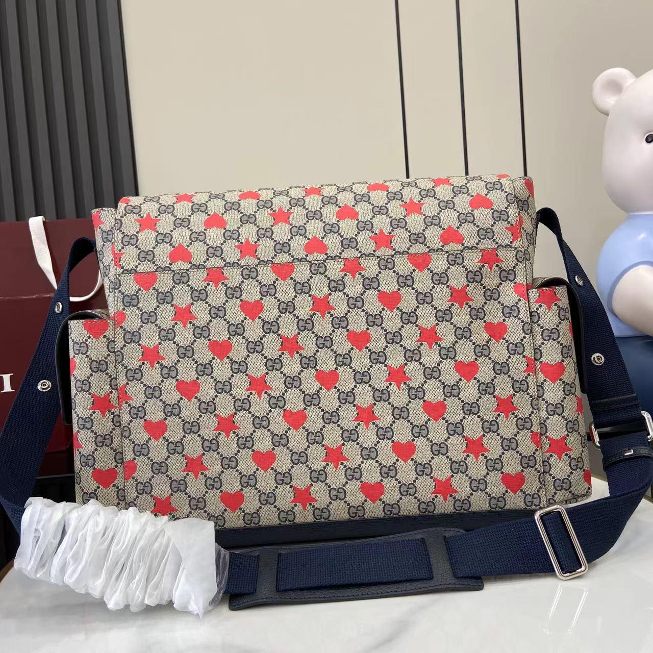 Gucci Large Changing Bag - DesignerGu