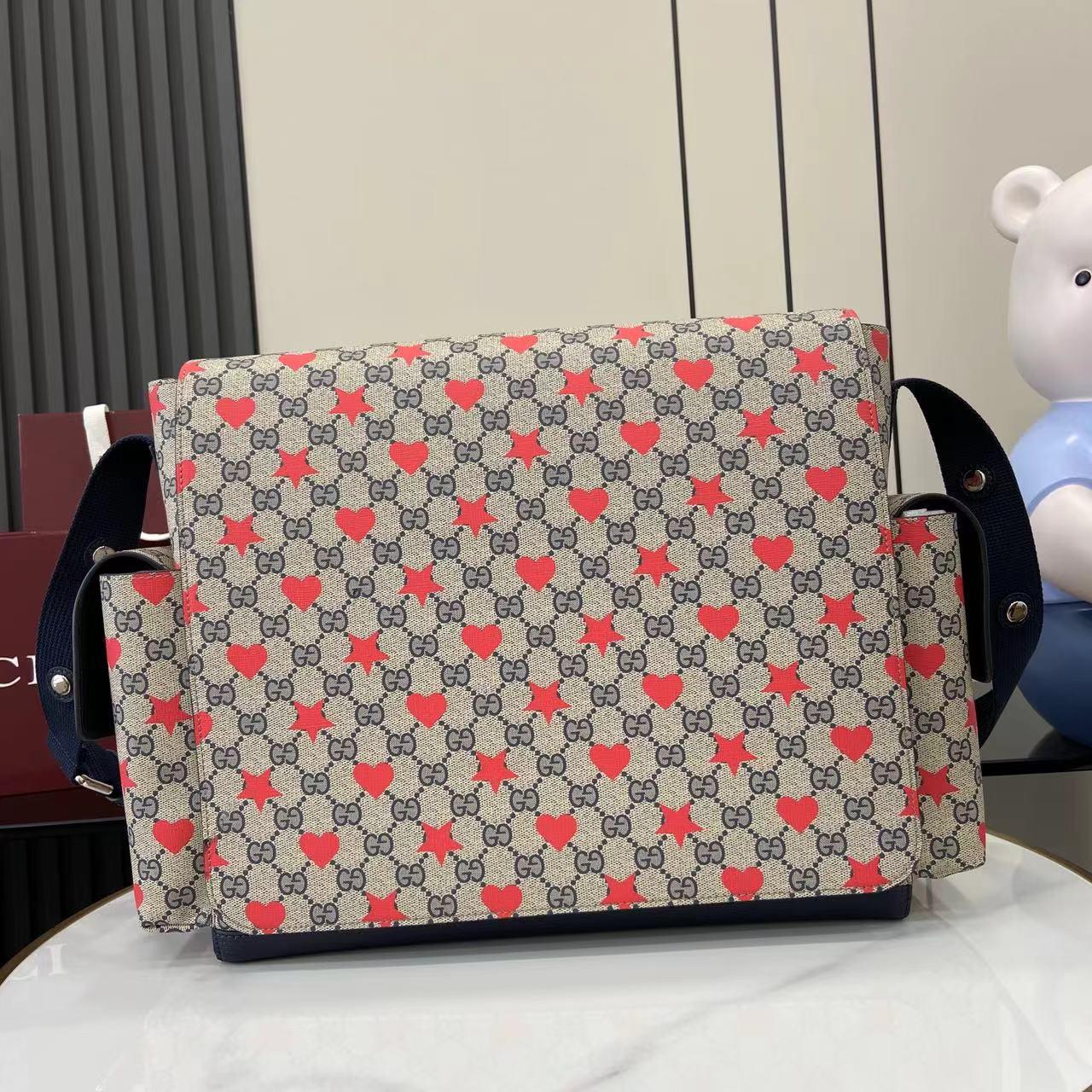 Gucci Large Changing Bag - DesignerGu