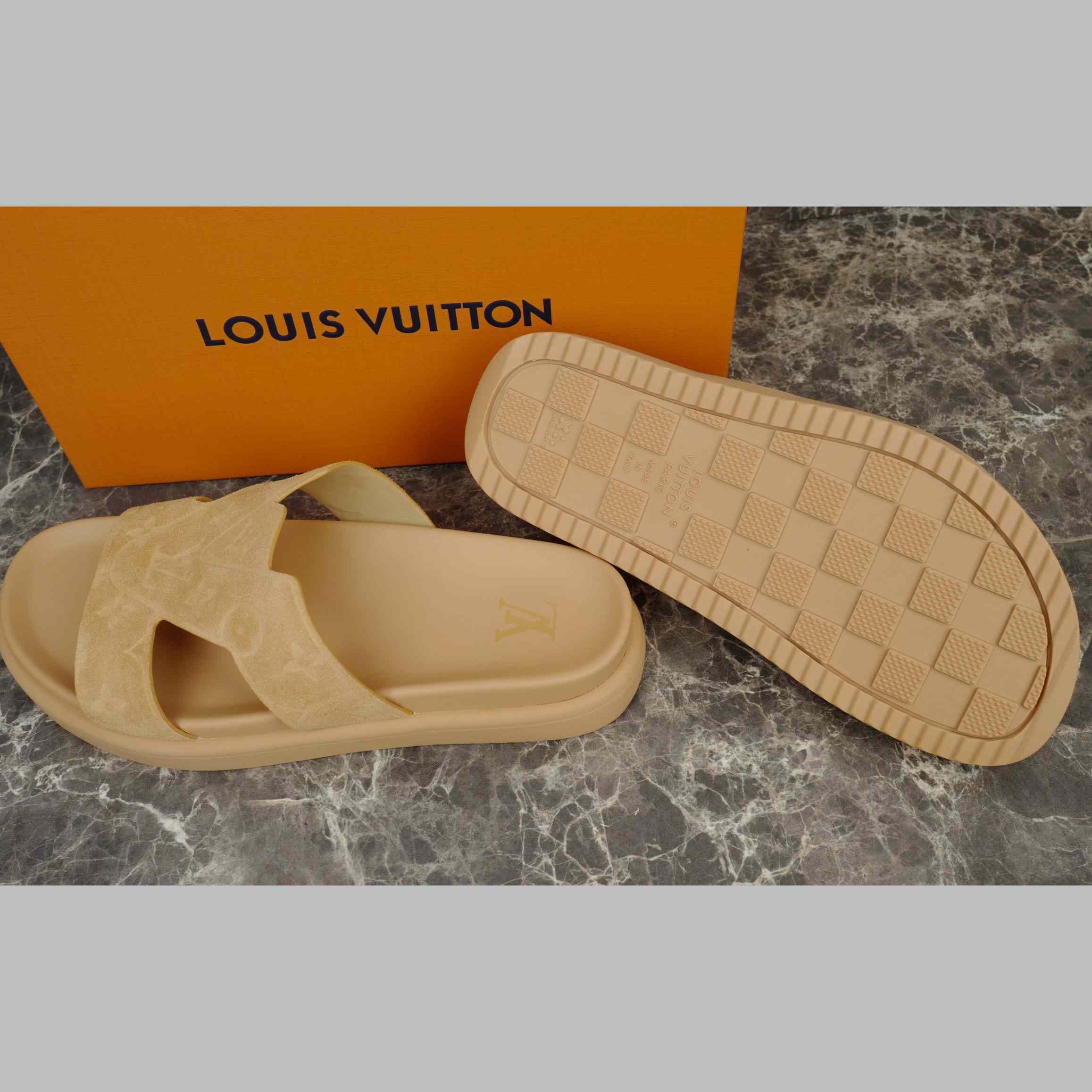 Louis Vuitton LV Oasis Mule   1AHSET - DesignerGu
