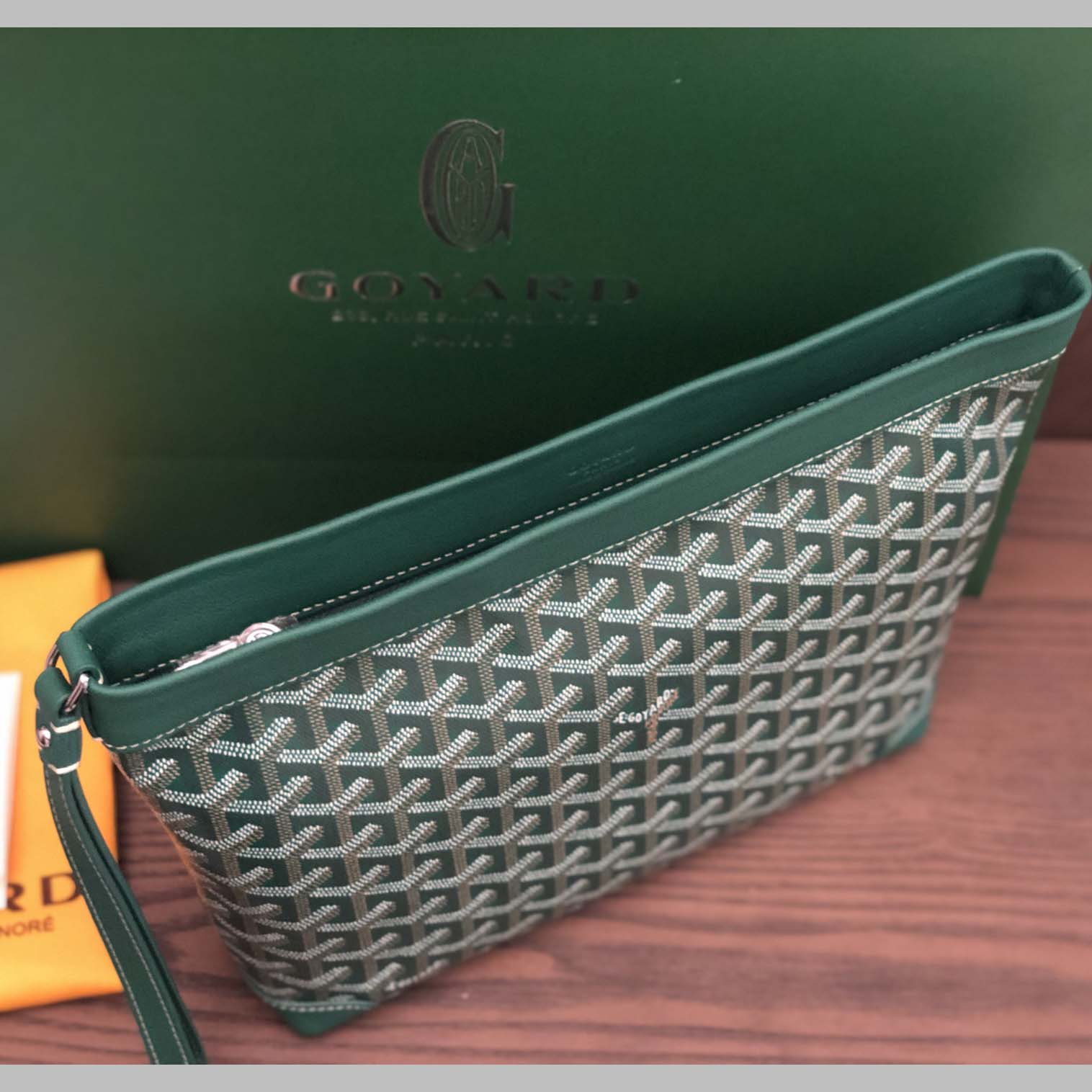 Goyard Conti Pouch - DesignerGu