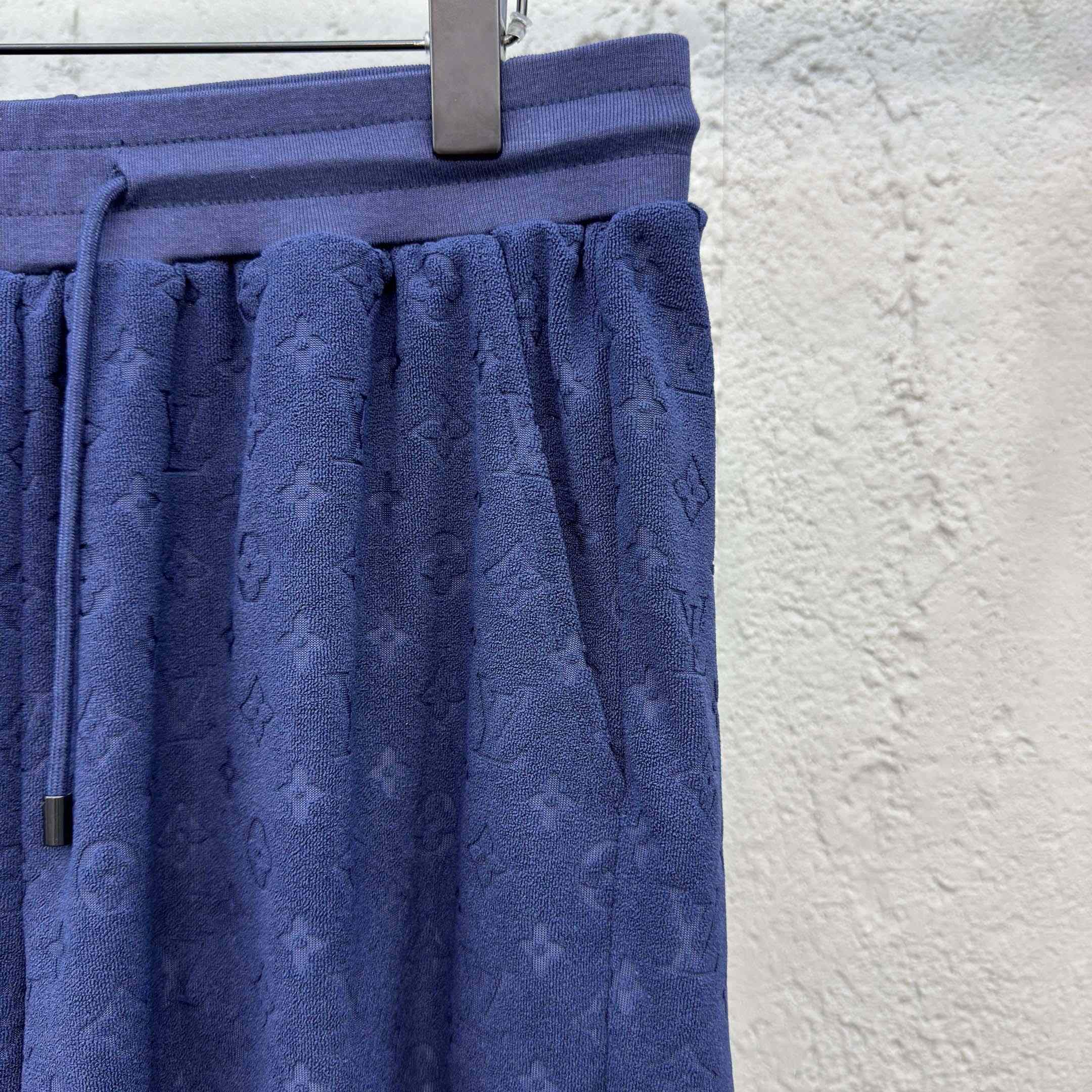 Louis Vuitton Monogram French Terry Shorts   1AHUX6 - DesignerGu