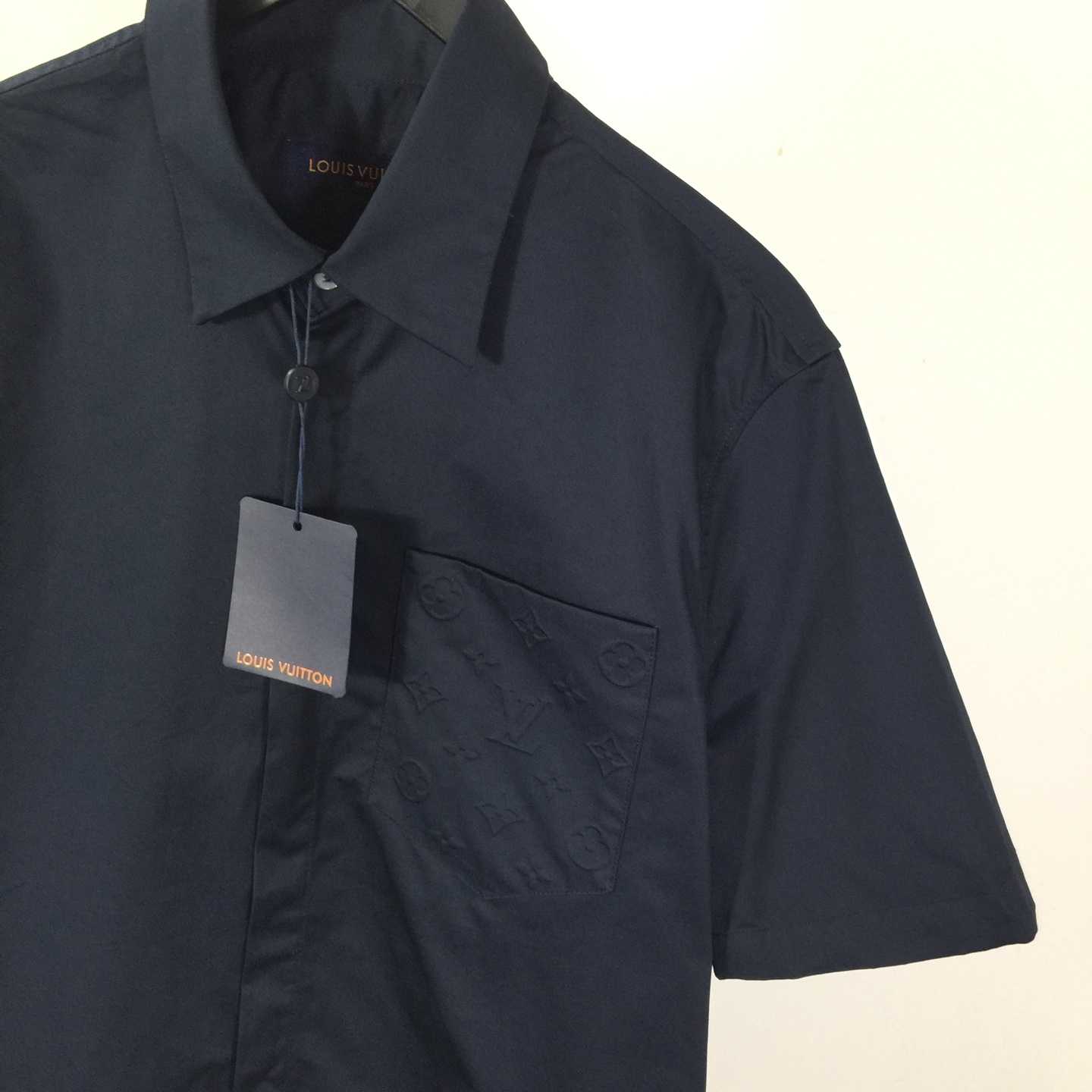 Louis Vuitton Monogram Pocket Short-Sleeved Shirt   1AHVYK - DesignerGu