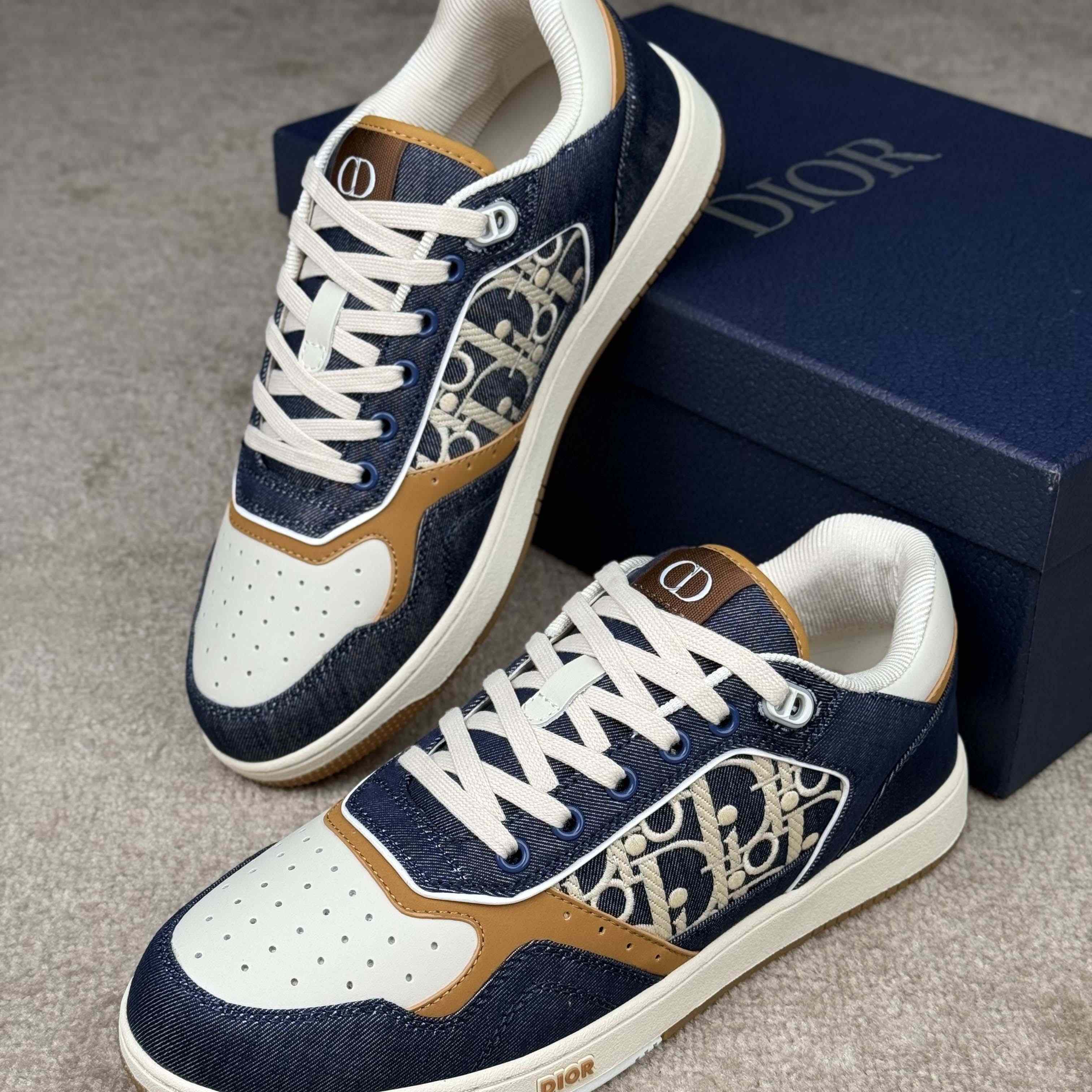 Dior B27 Uptown Low-Top Sneaker   - DesignerGu