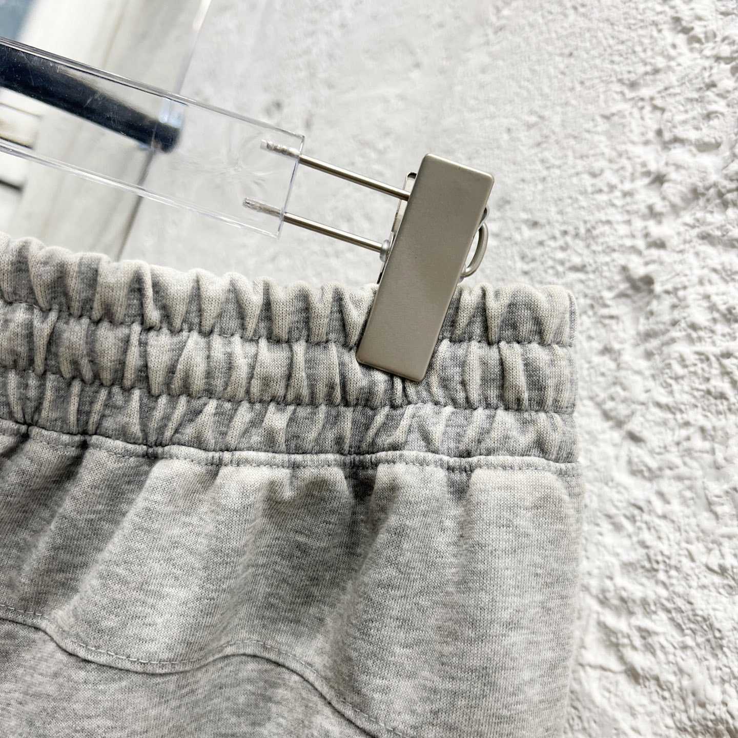 Prada Shorts    - DesignerGu