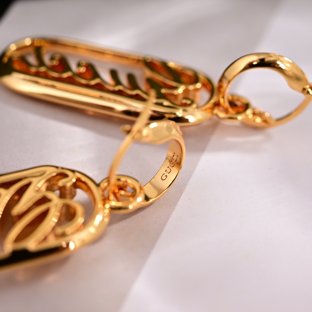 Gucci Script Logo Drop Earrings - DesignerGu