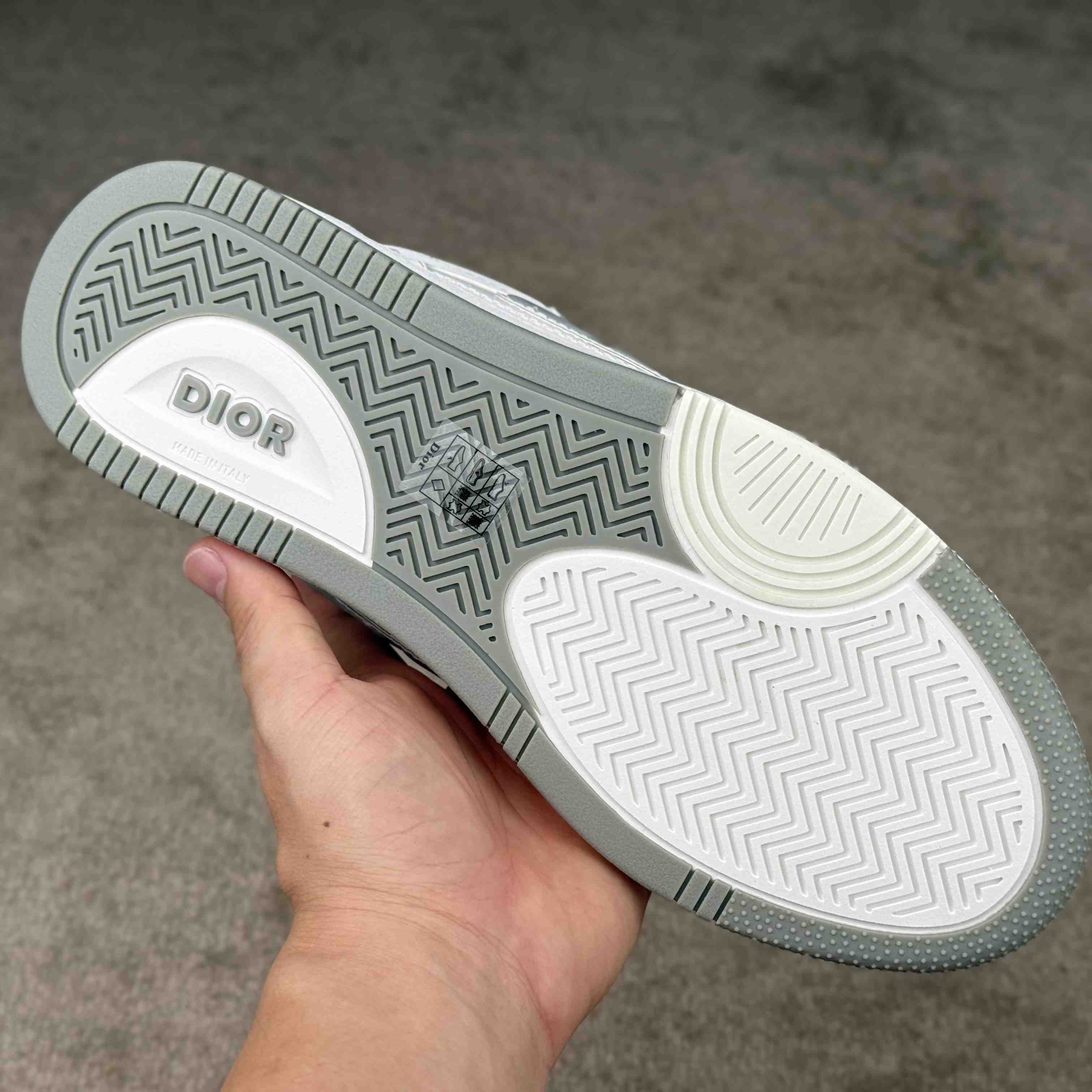 Dior B57 Dribble Low-Top Sneaker  - DesignerGu