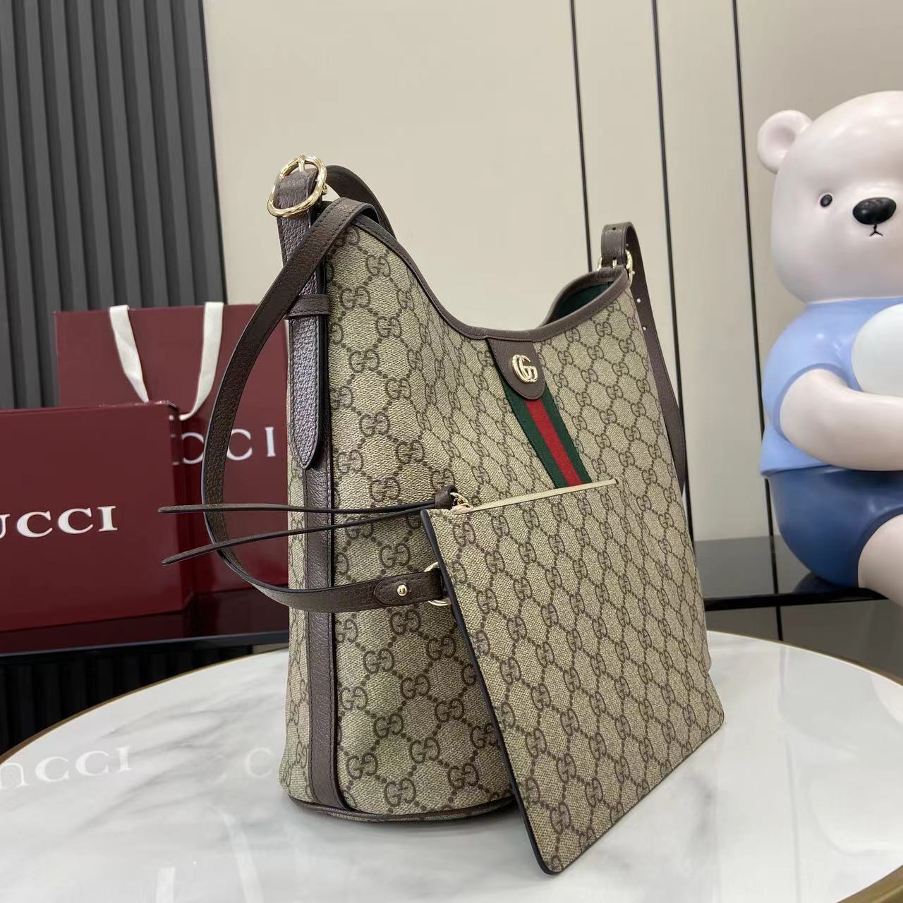 Gucci Ophidia Large Soulder Bag - DesignerGu