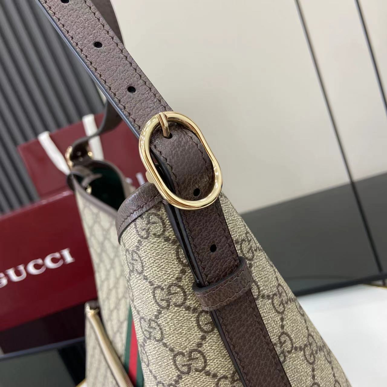 Gucci Ophidia Large Soulder Bag - DesignerGu