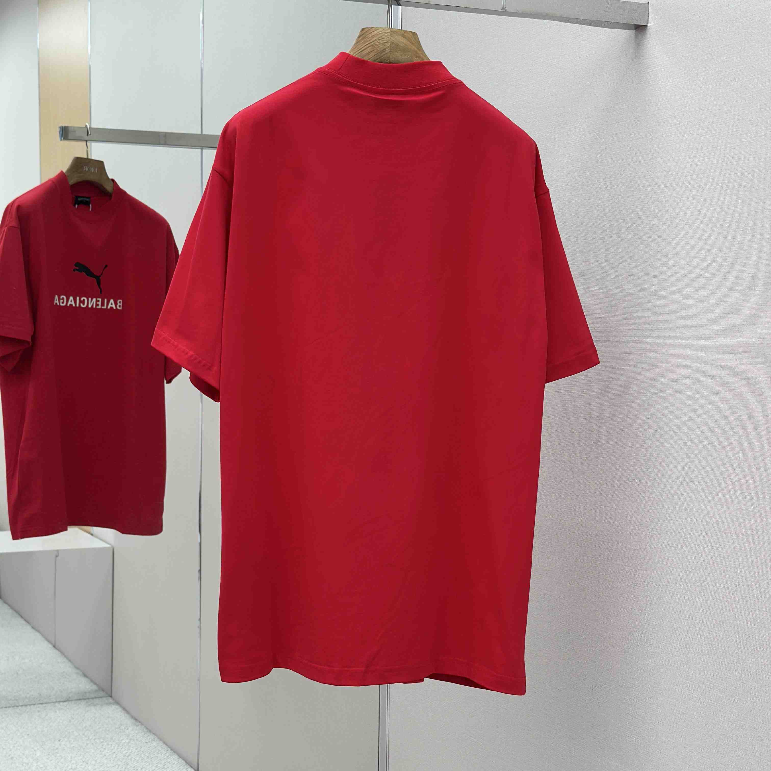 Balenciaga I PUMA Oversized T-Shirt in Red Dry Jersey - DesignerGu