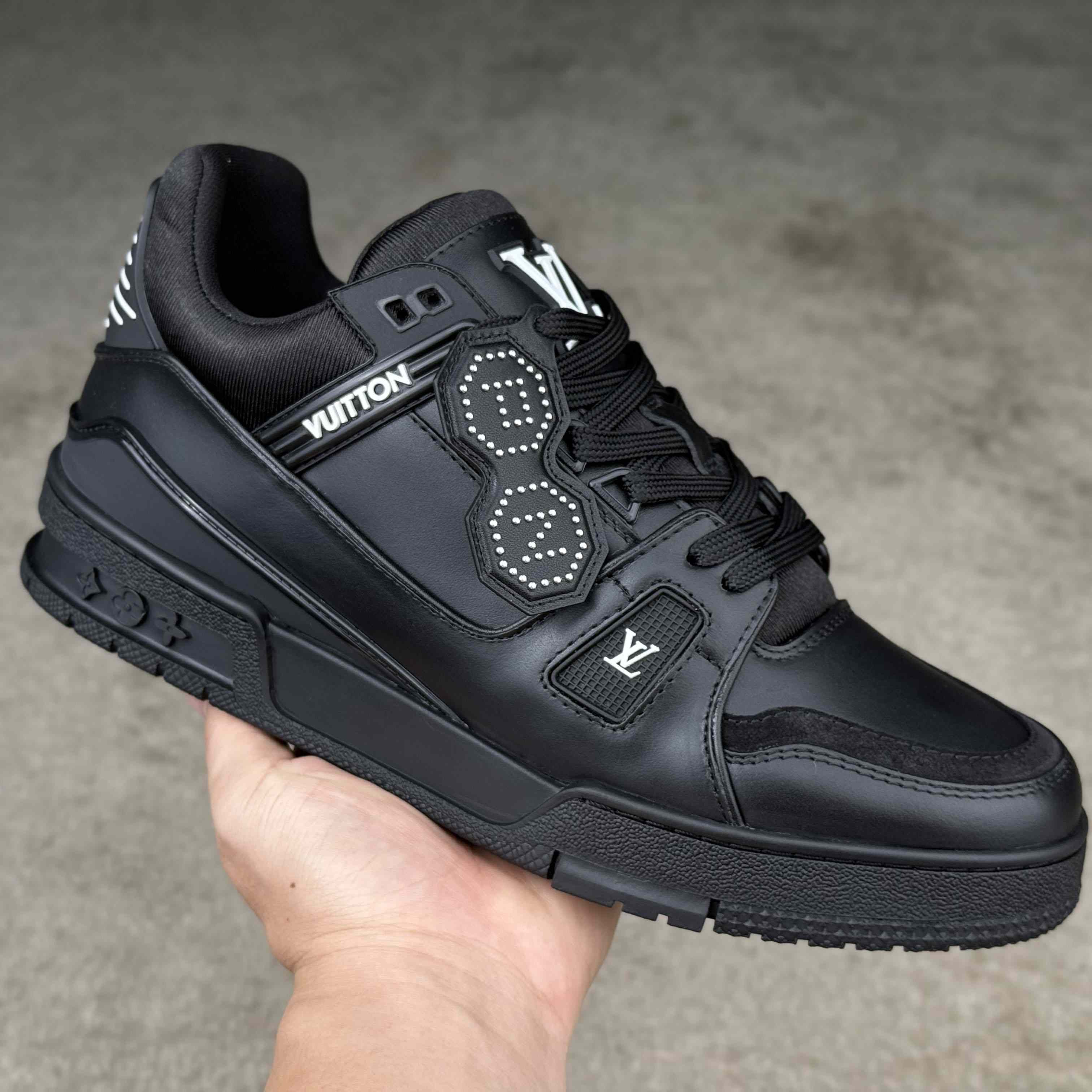 Louis Vuitton LV Trainer Sneaker   1AIKRX - DesignerGu