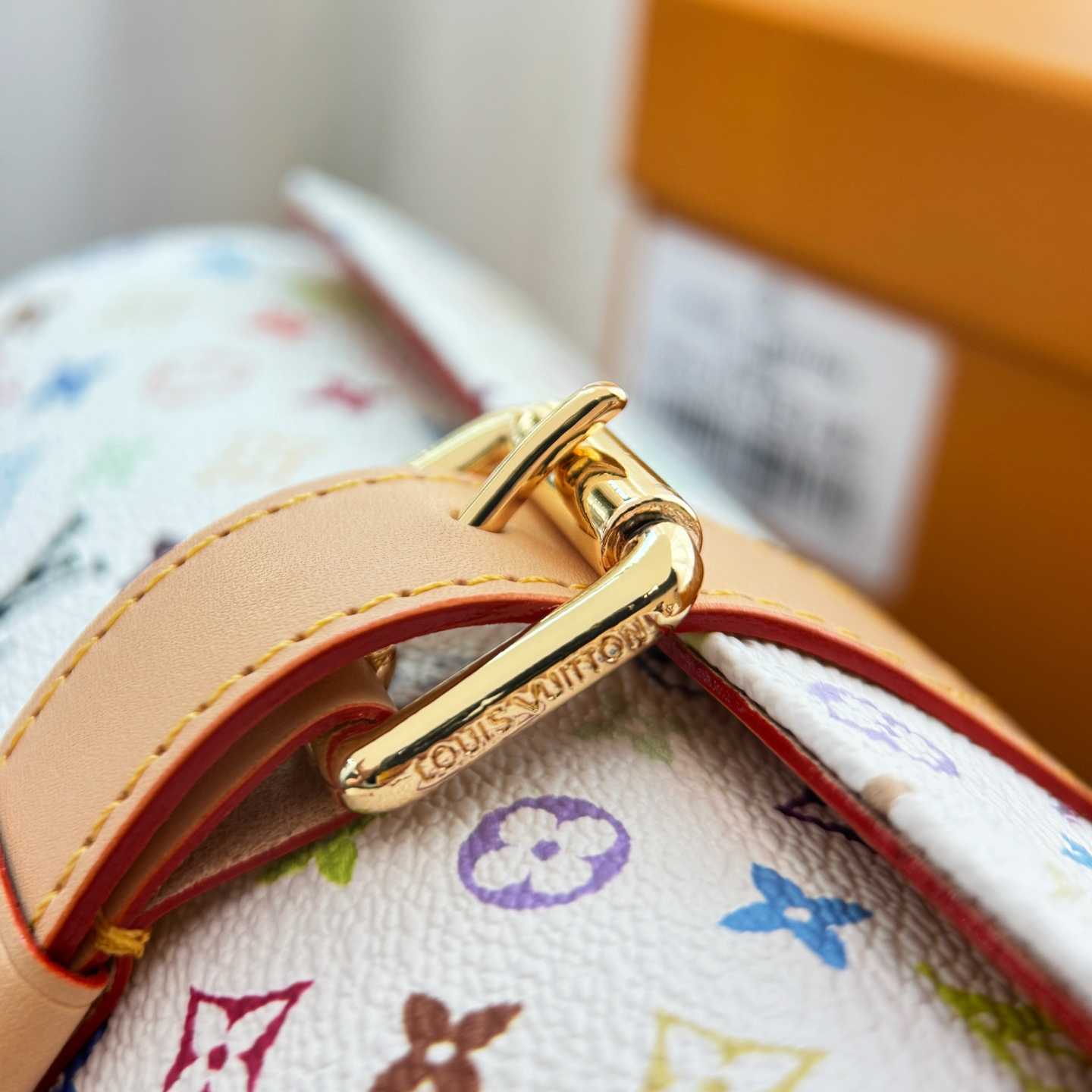 Louis Vuitton 3 Watch Case    - DesignerGu