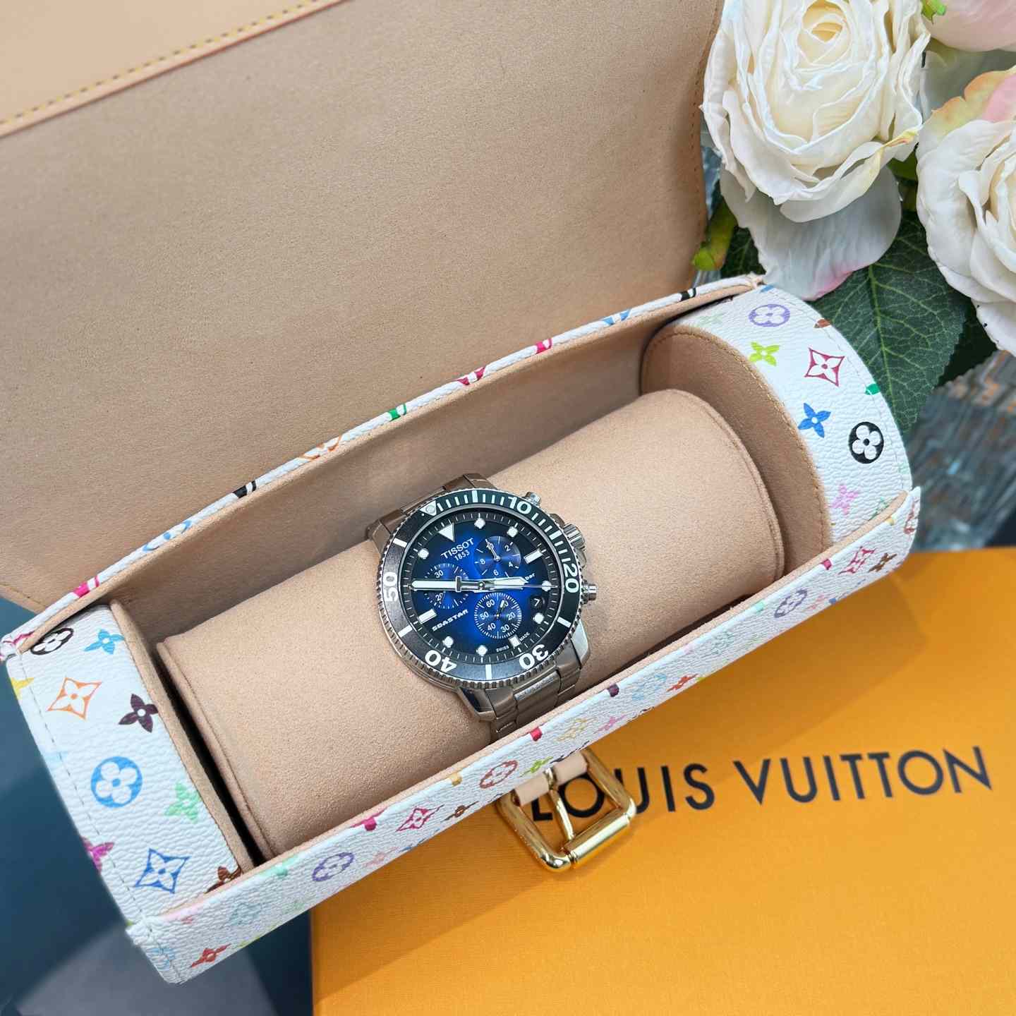 Louis Vuitton 3 Watch Case    - DesignerGu