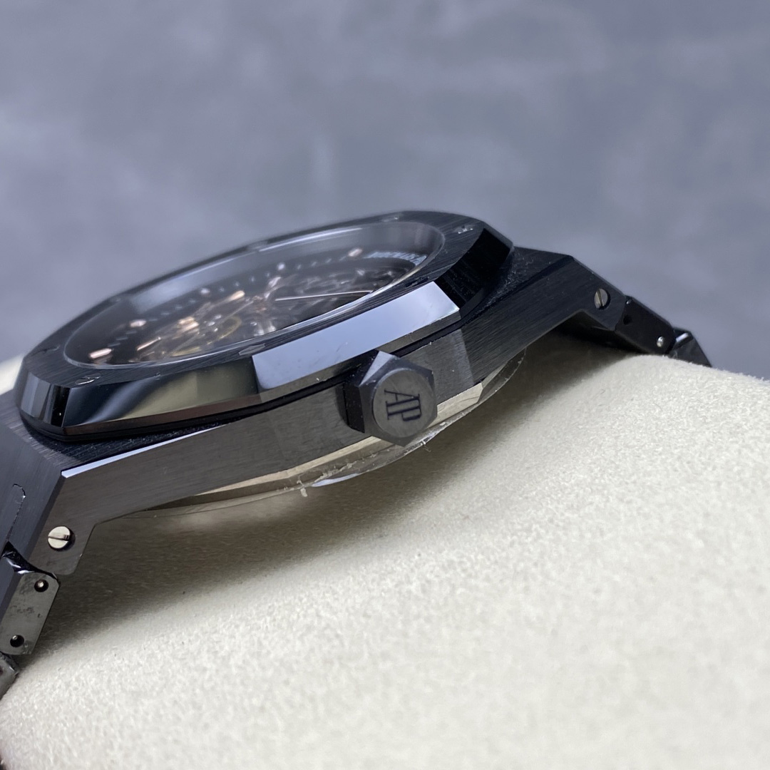 Audemars Piguet Royal Oak Double Balance Wheel Openworked 41mm - DesignerGu