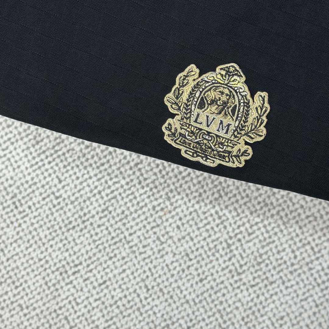 Louis Vuitton Signature Patch Cotton T-Shirt   1AGJZF - DesignerGu