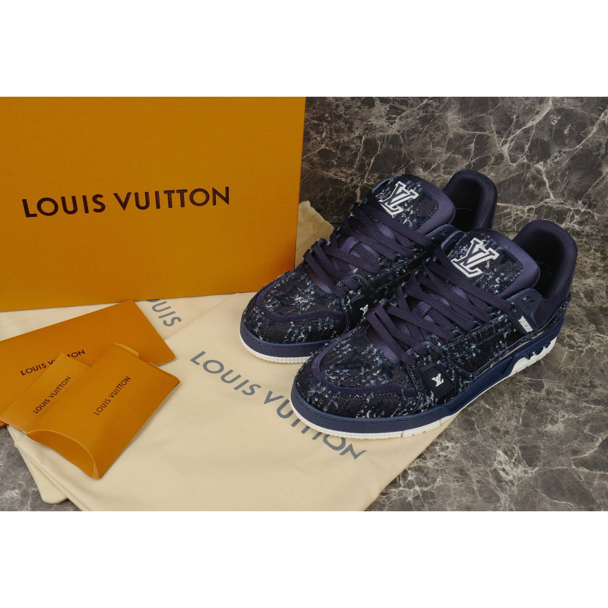 Louis Vuitton LV Trainer Sneaker   1AHWTF - DesignerGu