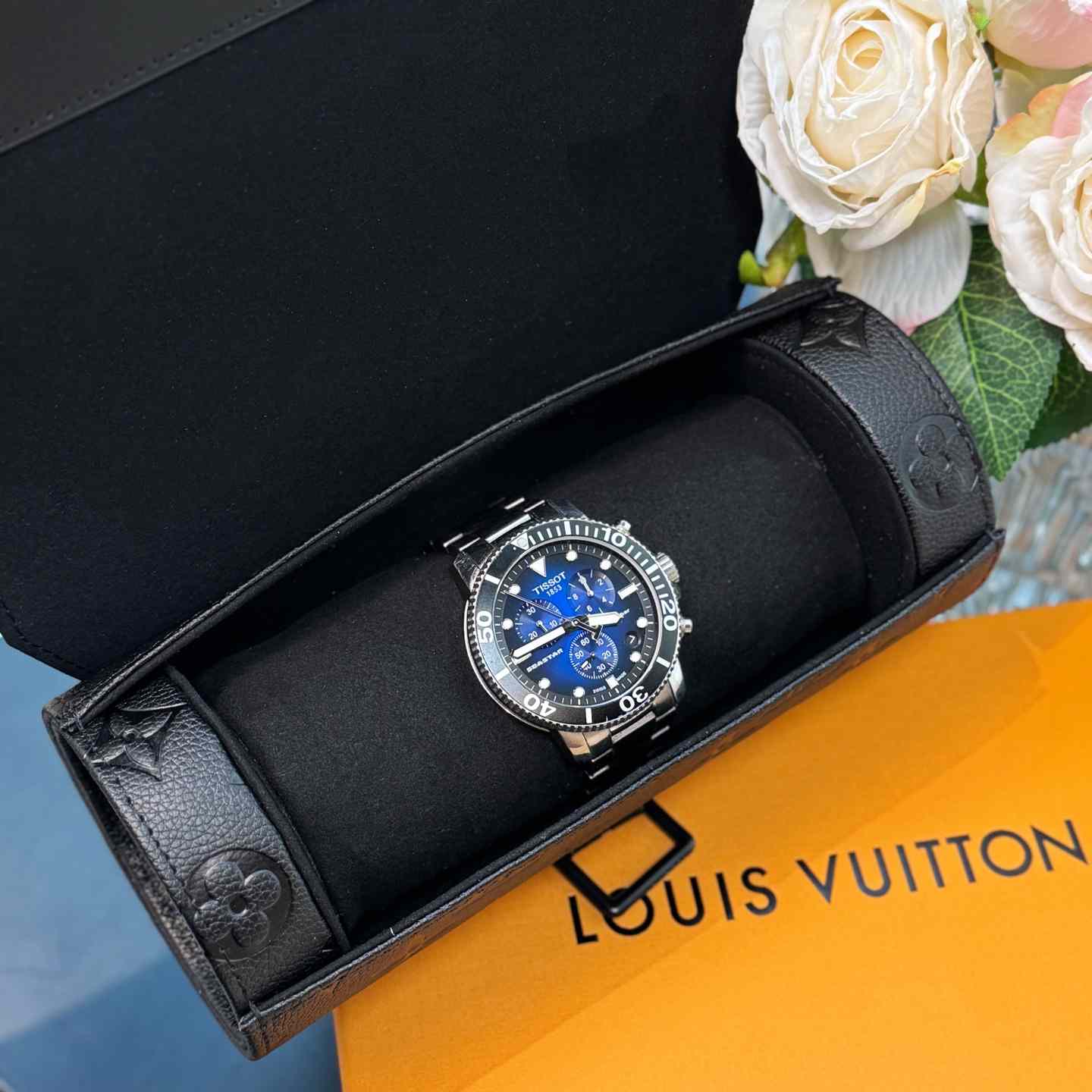 Louis Vuitton 3 Watch Case    - DesignerGu