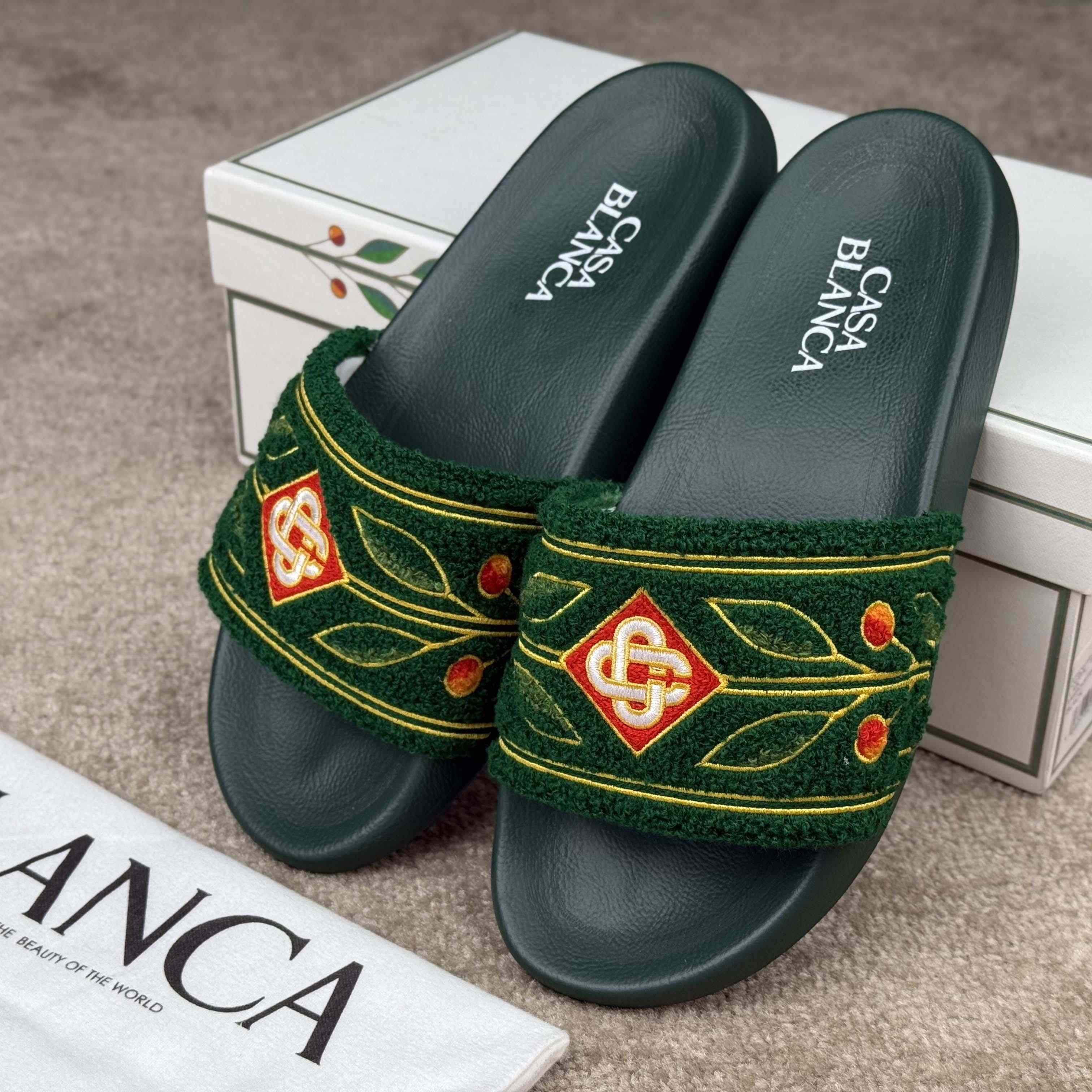 Casablanca Laurel Terry Slider  - DesignerGu