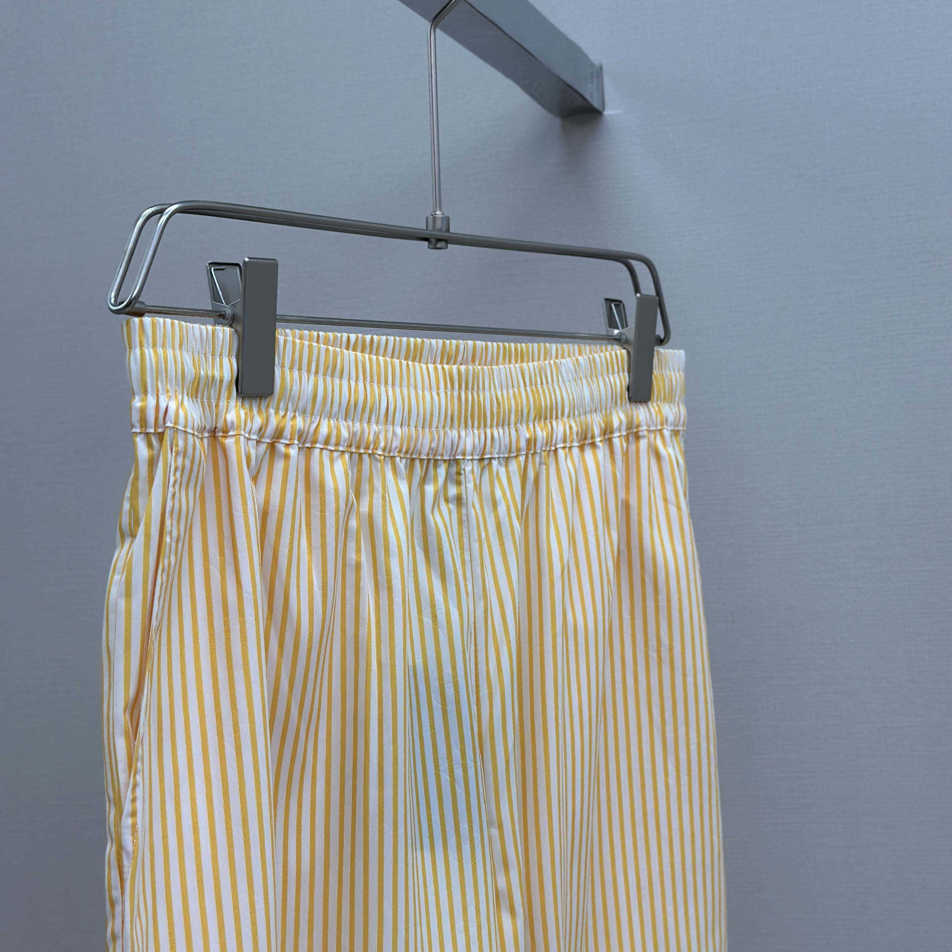 Louis Vuitton Monogram Striped Drawstring Pants   1AHVRZ  - DesignerGu