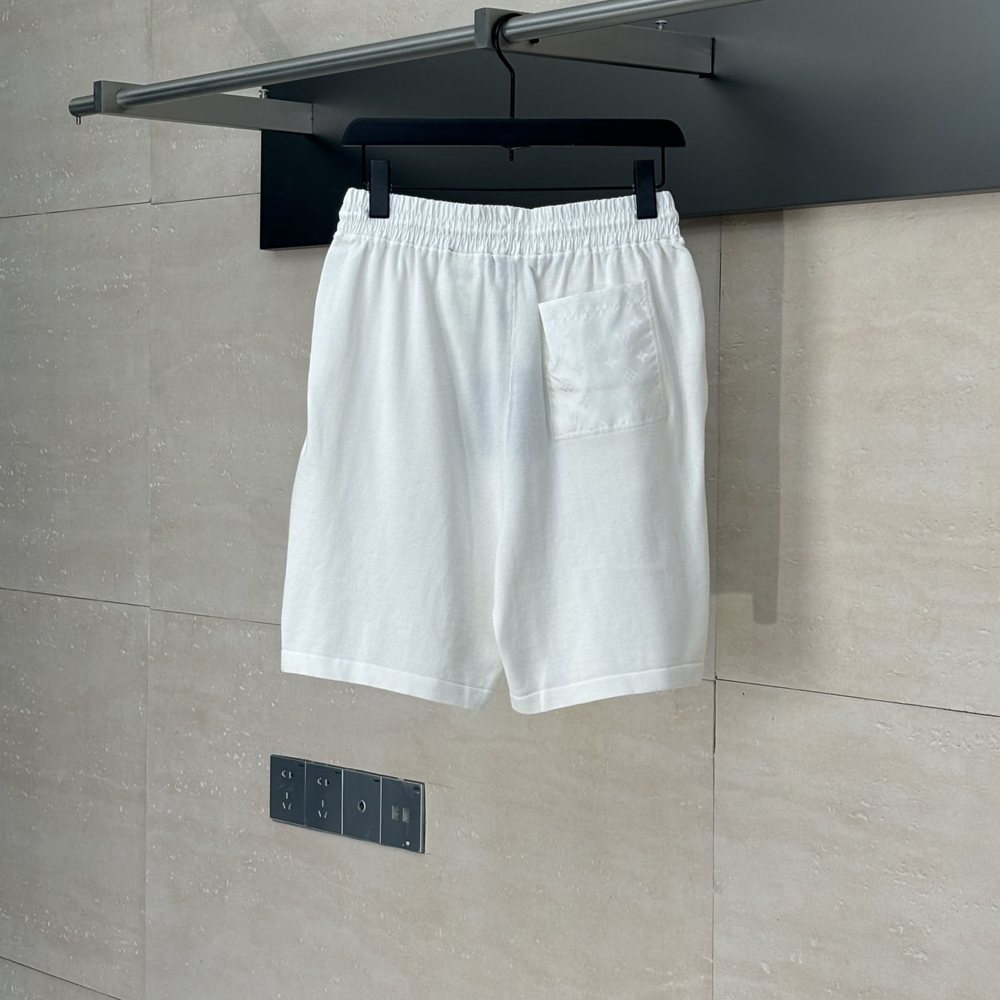 Louis Vuitton Shorts With Monogram Nylon Details   1AHVPK - DesignerGu