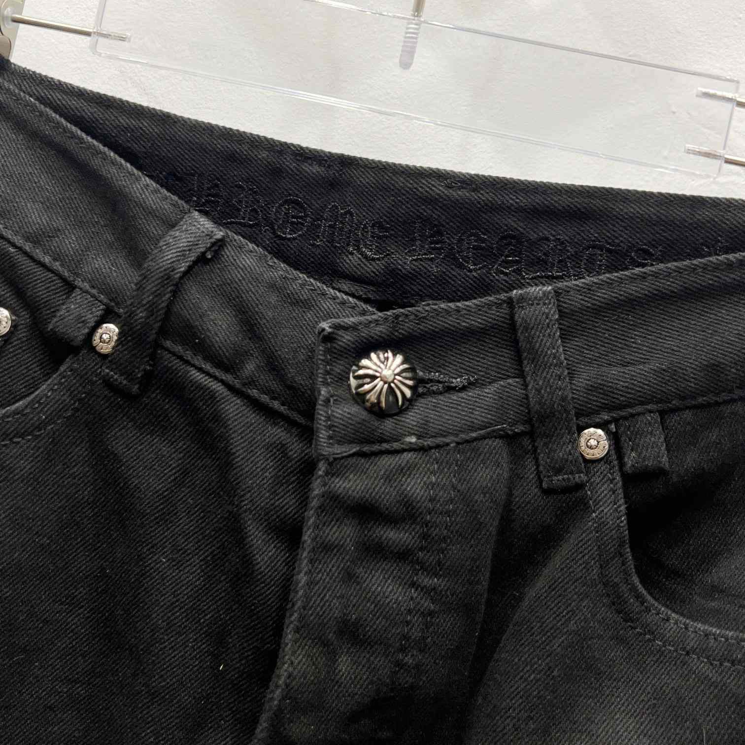 Chrome Hearts Cross Jeans - DesignerGu