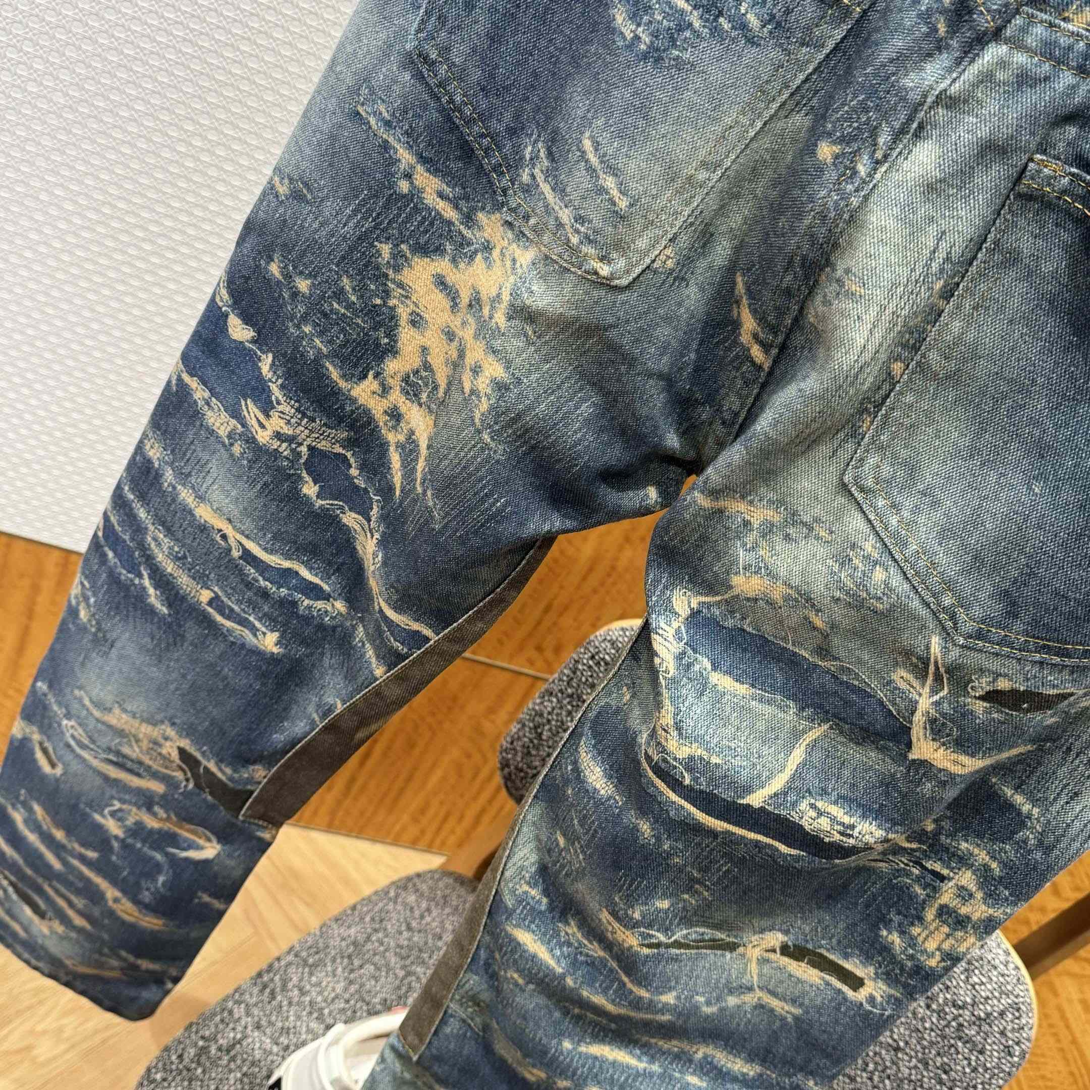Givenchy Destroyed Distressed Jeans - DesignerGu