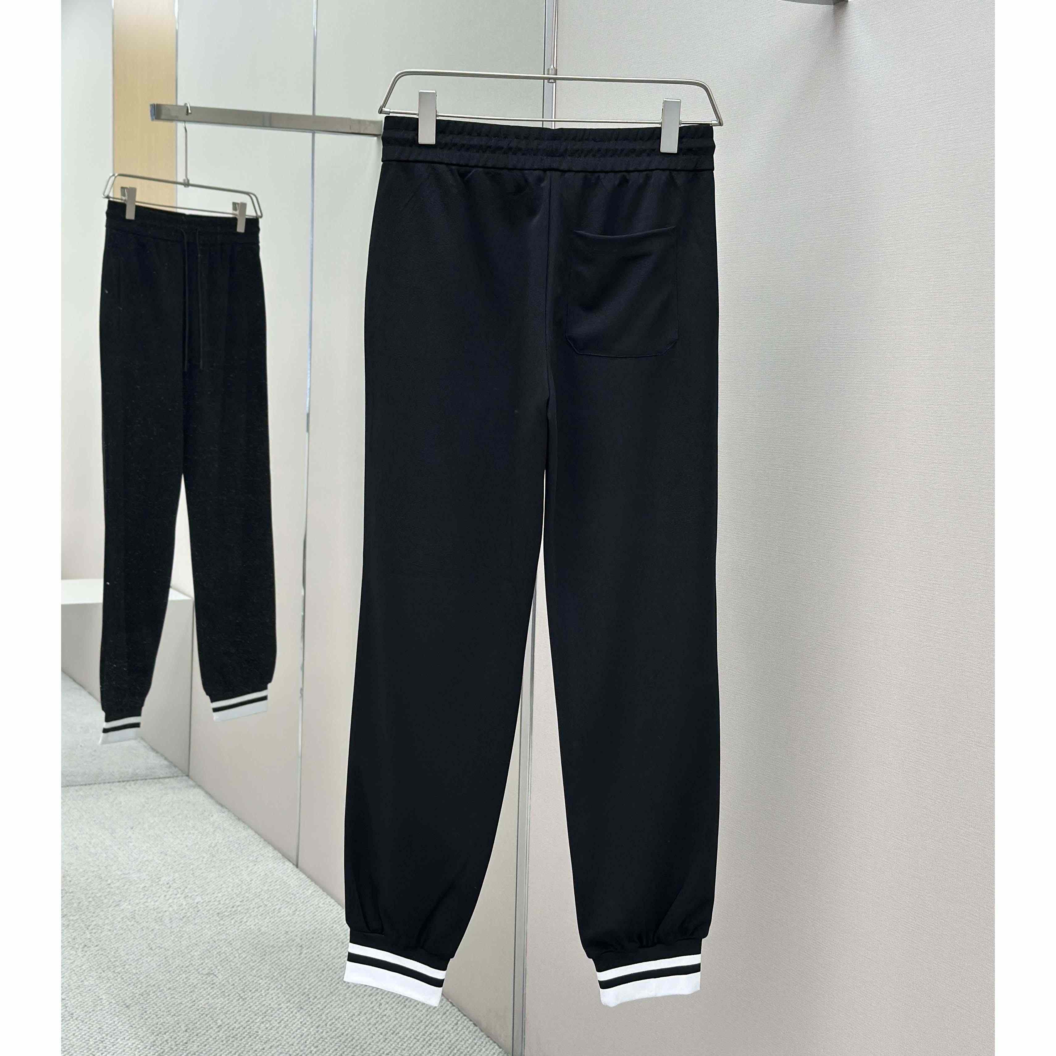 Gucci Cotton Pants - DesignerGu