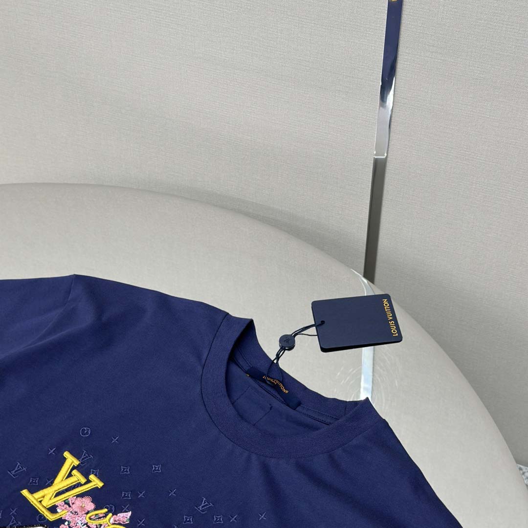 Louis Vuitton Embroidered T-Shirt   1AIMKV - DesignerGu