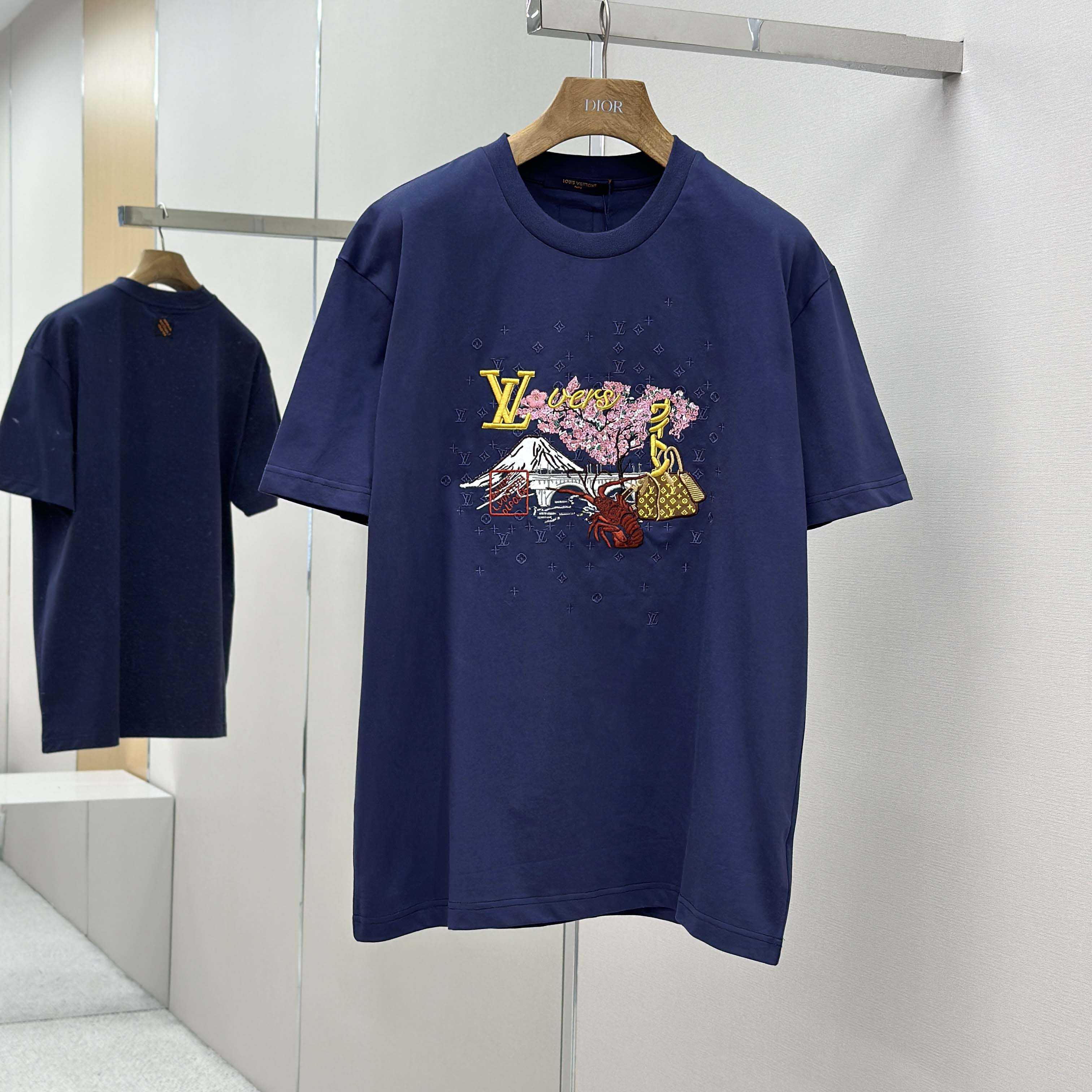Louis Vuitton Embroidered T-Shirt   1AIMKV - DesignerGu