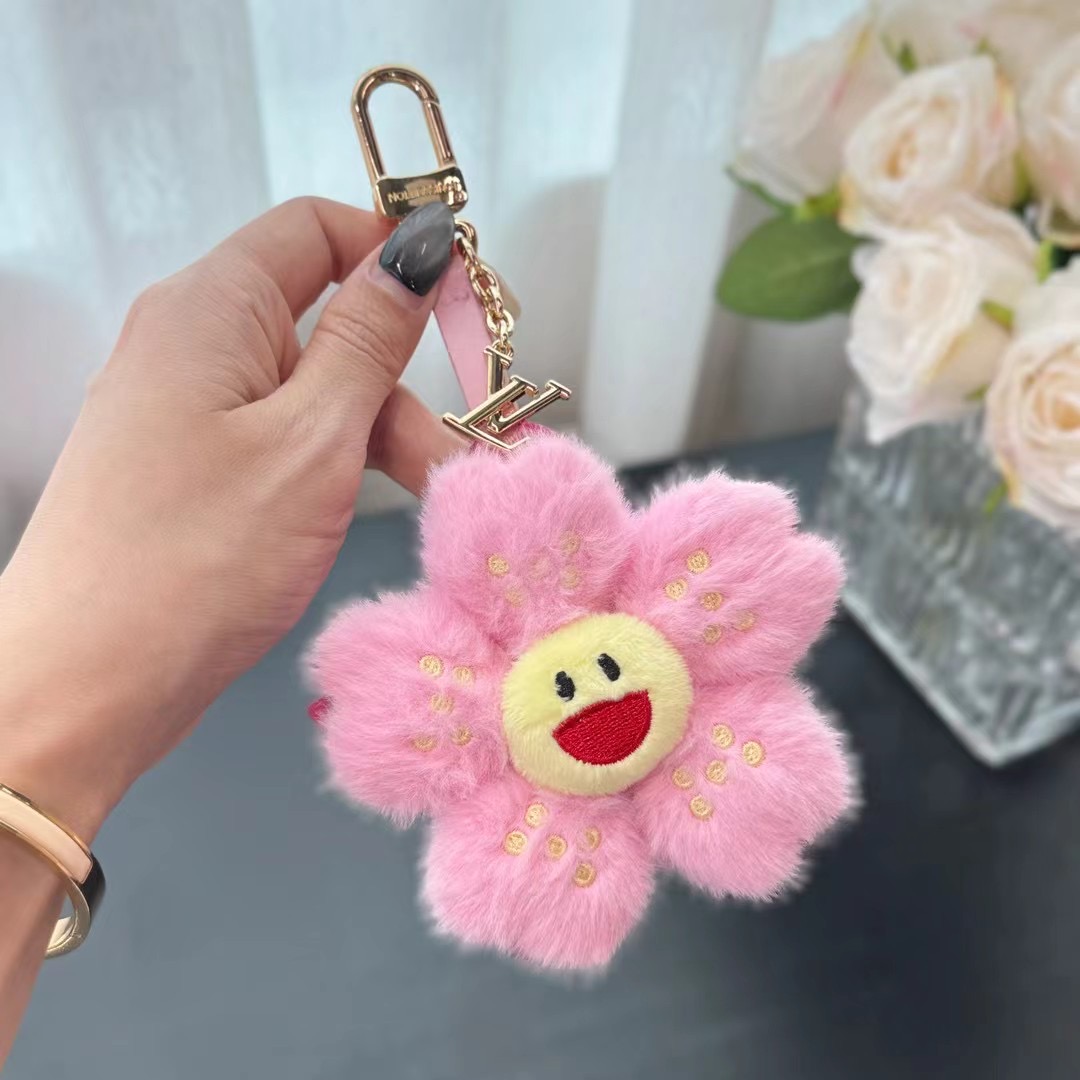 Louis Vuitton LV x TM Cherry Blossom Bag Charm   M02485 - DesignerGu