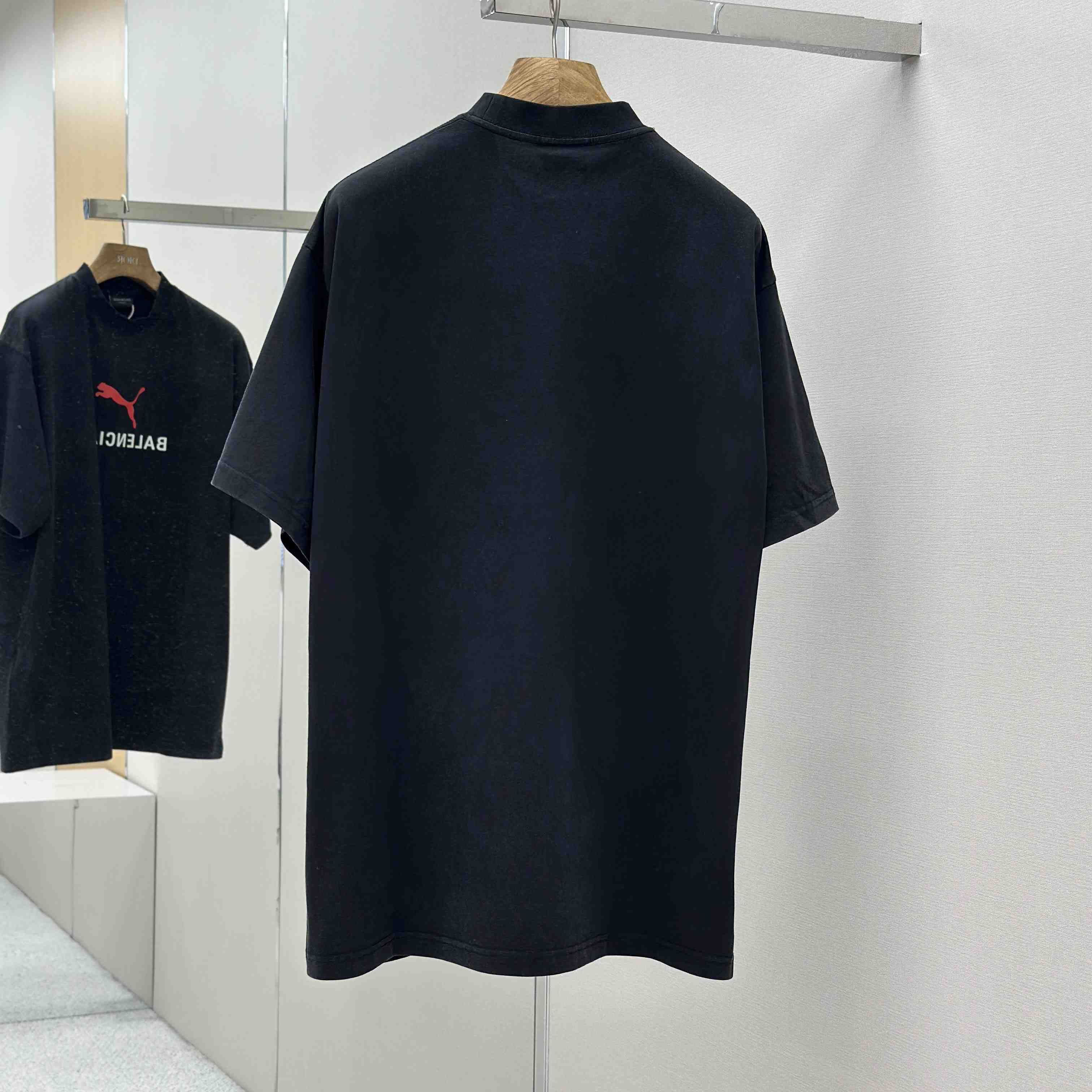 Balenciaga I PUMA Oversized T-Shirt in faded washed black dry jersey - DesignerGu