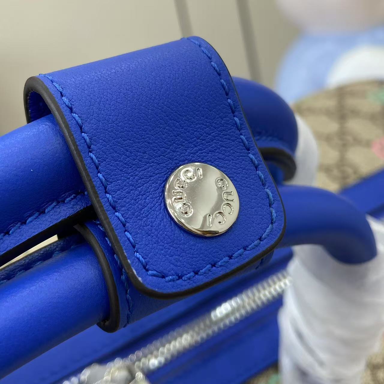 Gucci GG Multicolor Medium Duffle Bag - DesignerGu