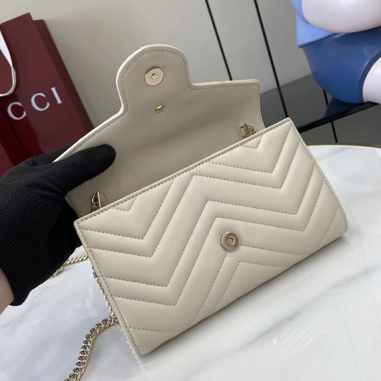 Gucci GG Marmont Wallet On Chain - DesignerGu