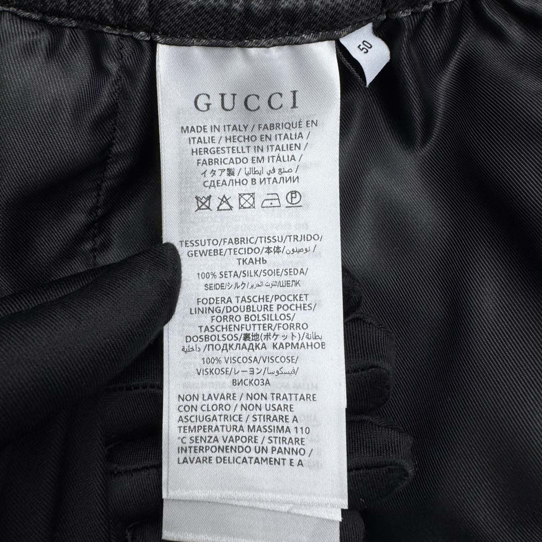 Gucci Printed Silk Twill Shorts - DesignerGu
