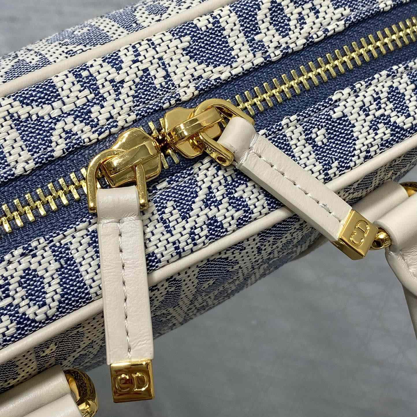 Dior D-Vibe East-West Nano Bag  - DesignerGu