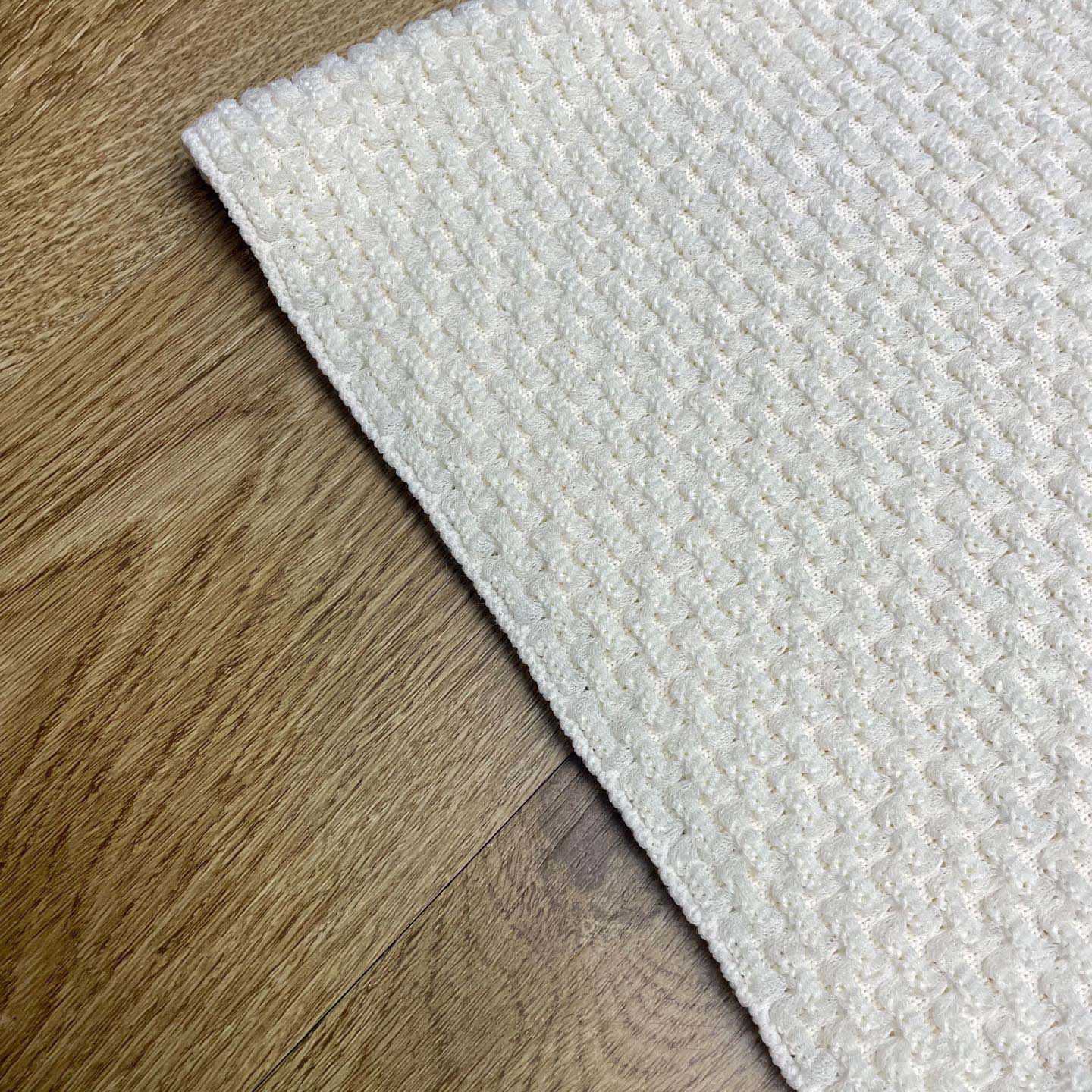 Casablanca Textured Cotton Drawstring Shorts   D0092 - DesignerGu