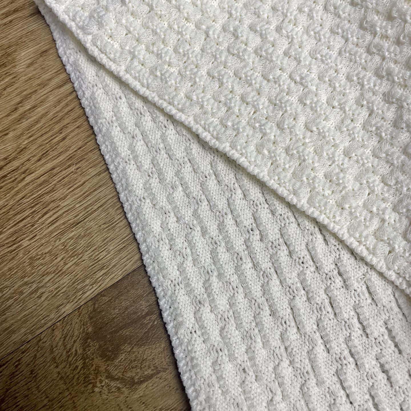 Casablanca Textured Cotton Drawstring Shorts   D0092 - DesignerGu