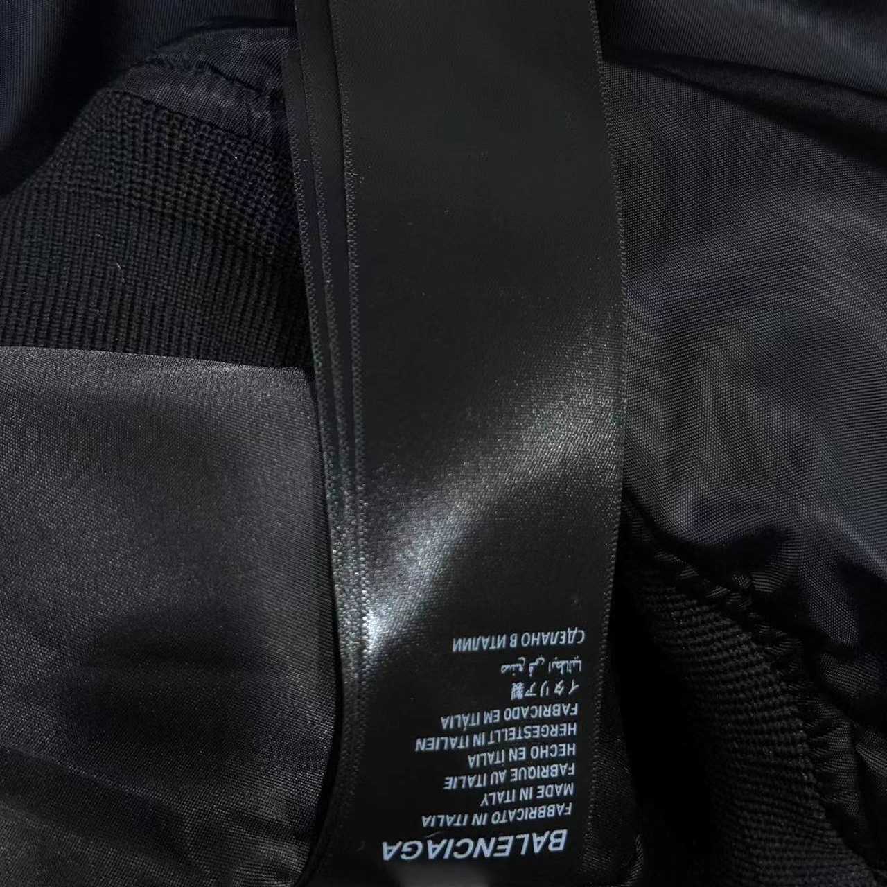 Balenciaga Bomber Jacket Large Fit In Black - DesignerGu