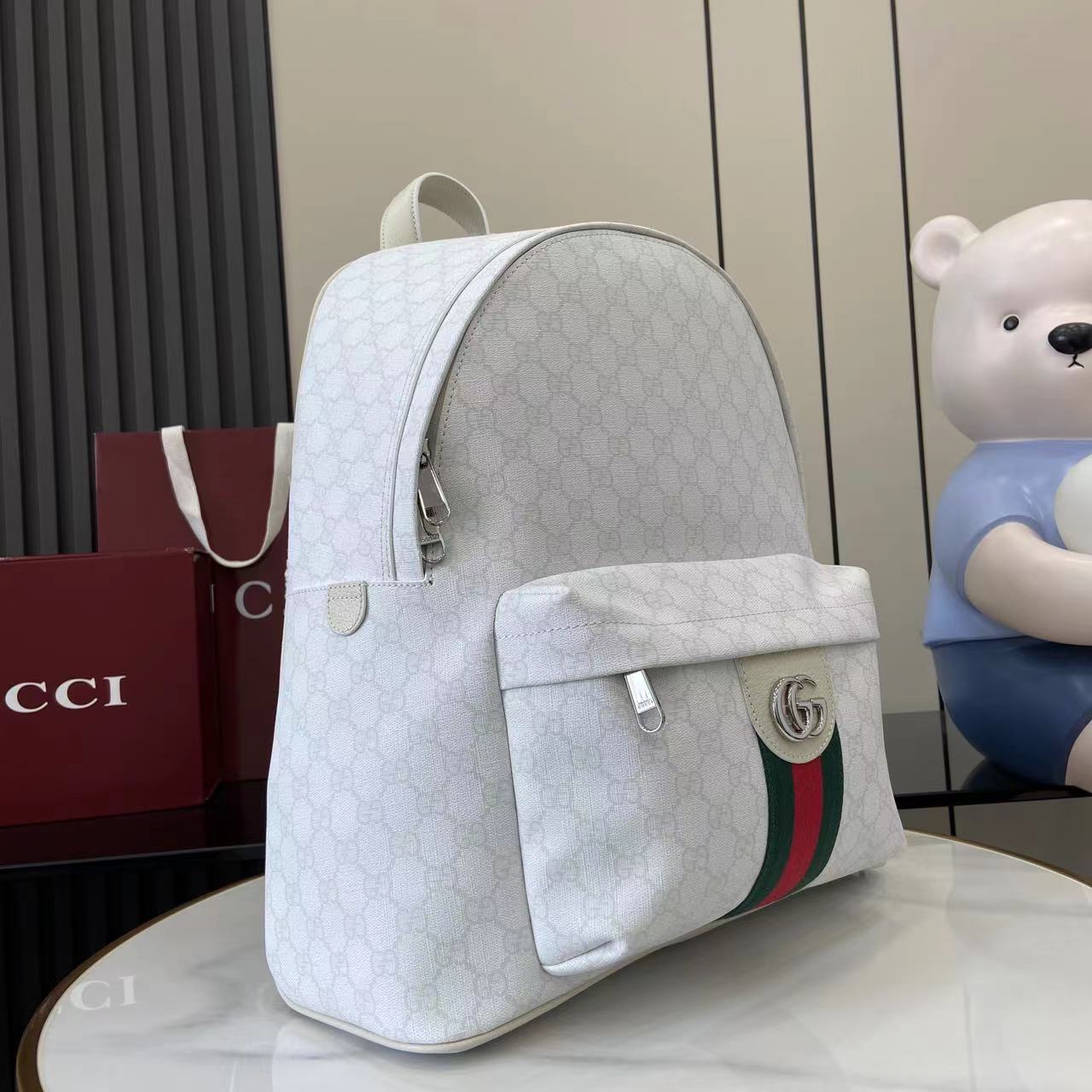 Gucci Ophidia Medium Backpack - DesignerGu