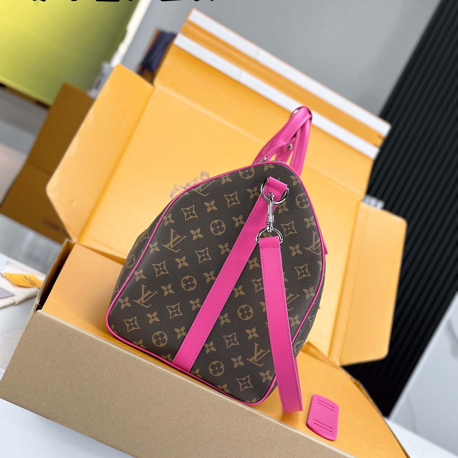 Louis Vuitton Keepall Bandoulière 50  M46773 - DesignerGu