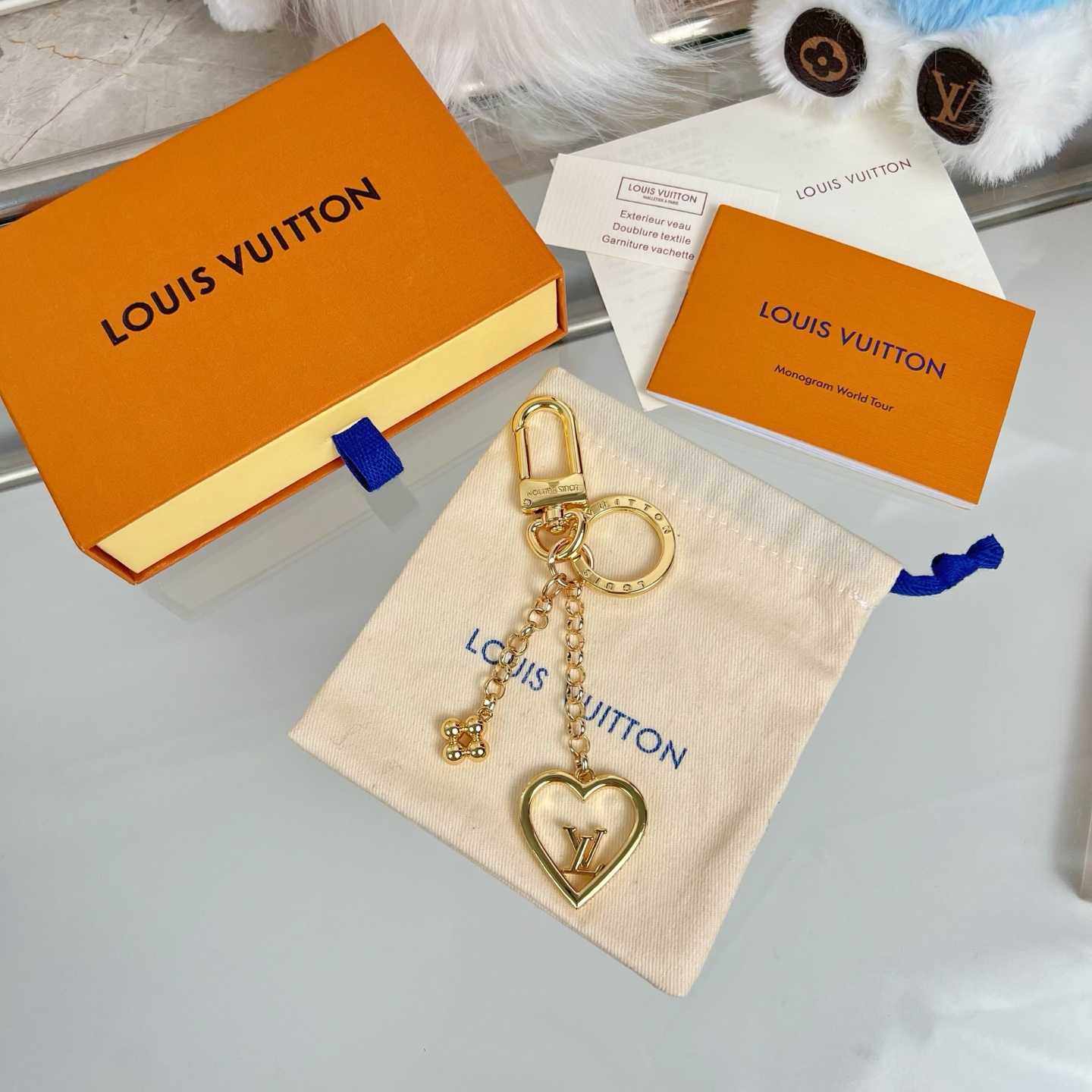 Louis Vuitton My LV Love Key Holders   M01703 - DesignerGu