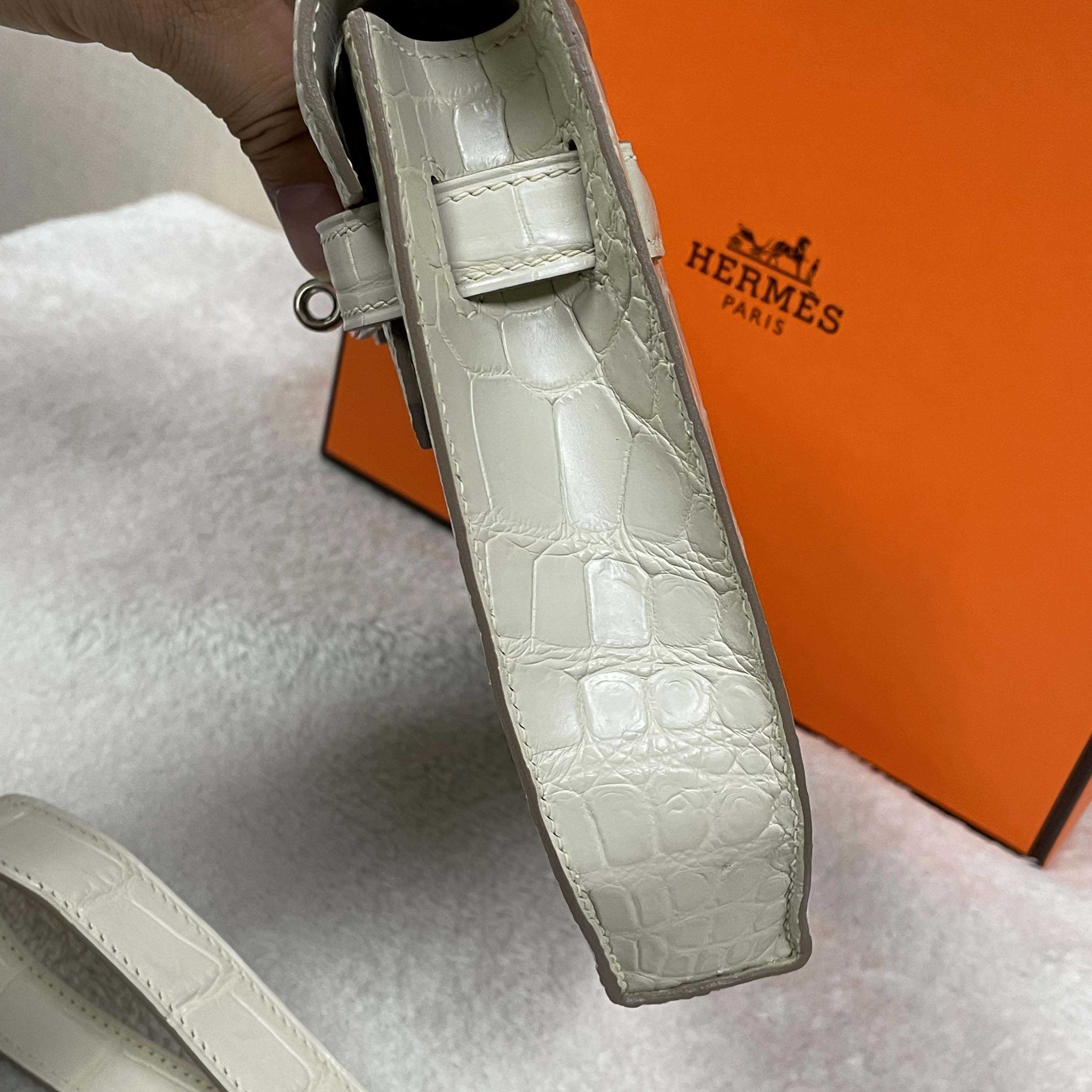 Hermes Kelly Depeche Crocodile Beton 25cm - DesignerGu