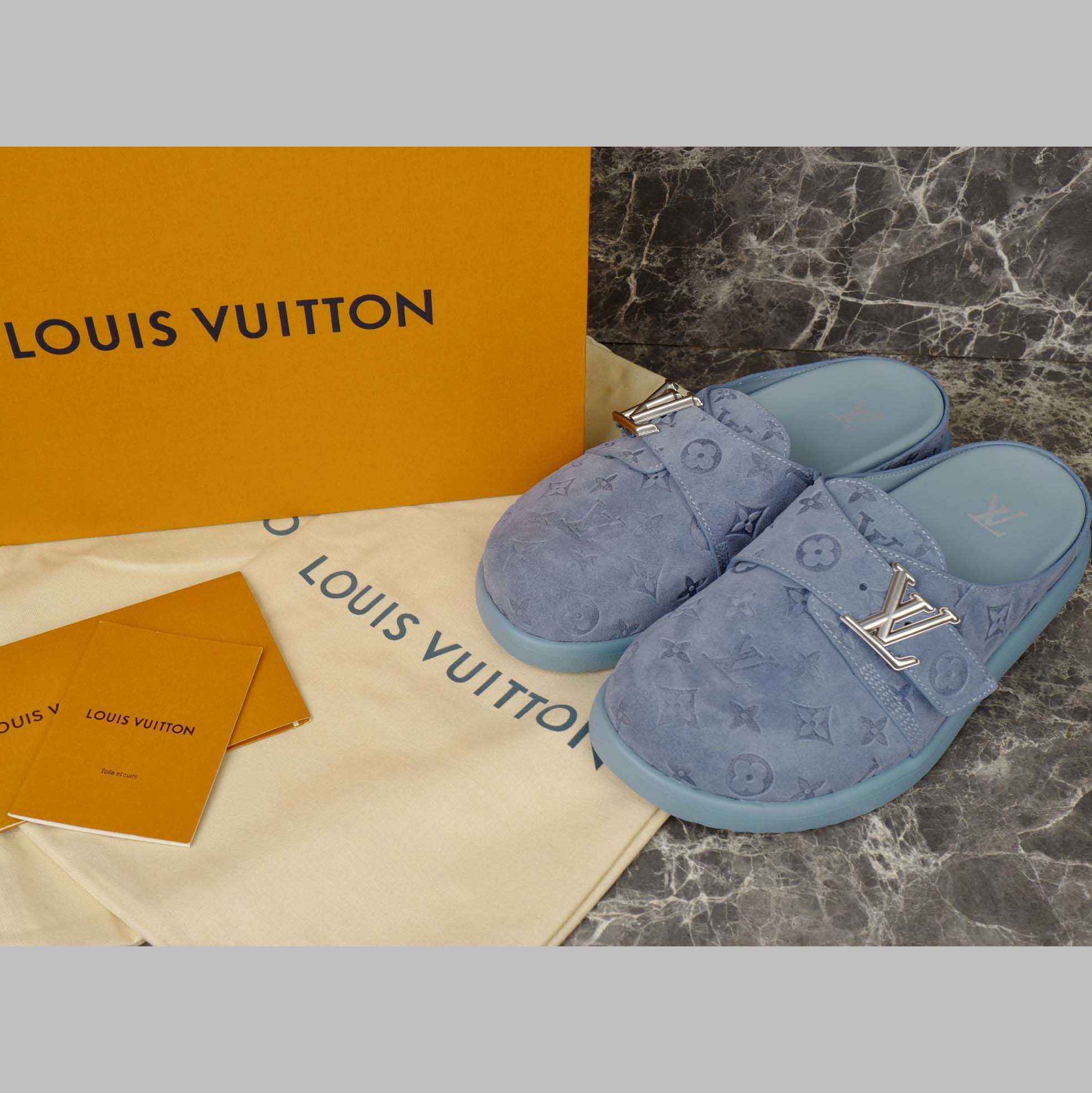 Louis Vuitton LV Easy Mule   1AHQQI - DesignerGu