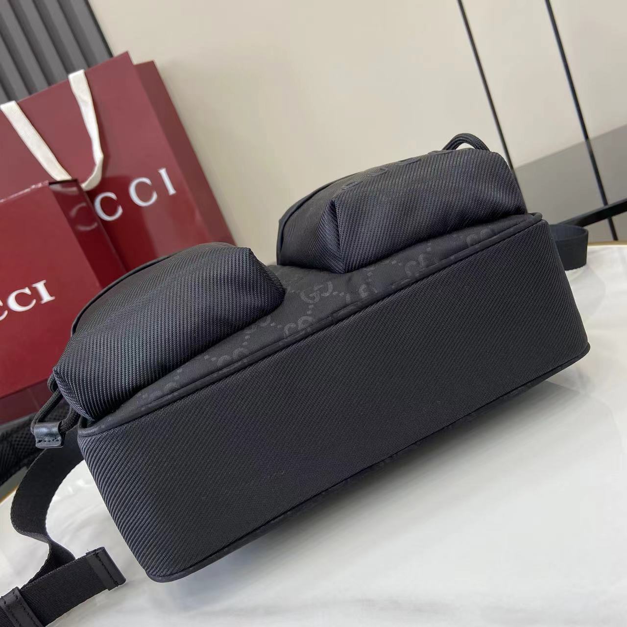 Gucci Nexus Small Crossbody Bag - DesignerGu