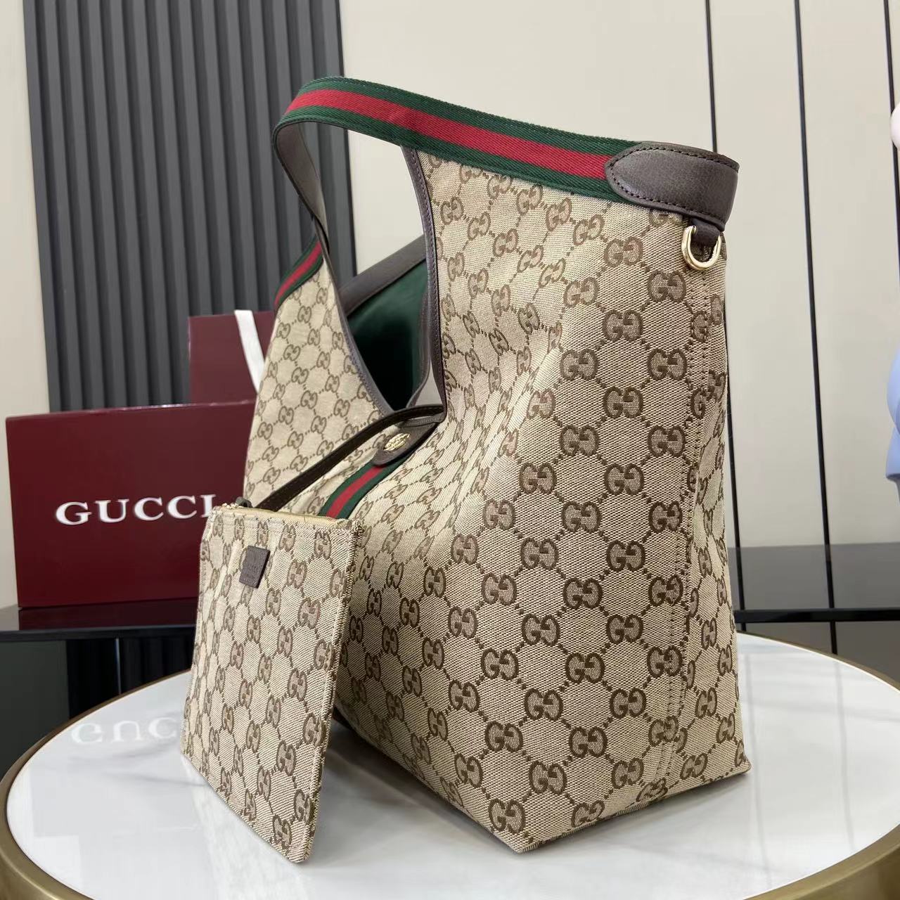 Gucci Giglio Large Tote Bag - DesignerGu