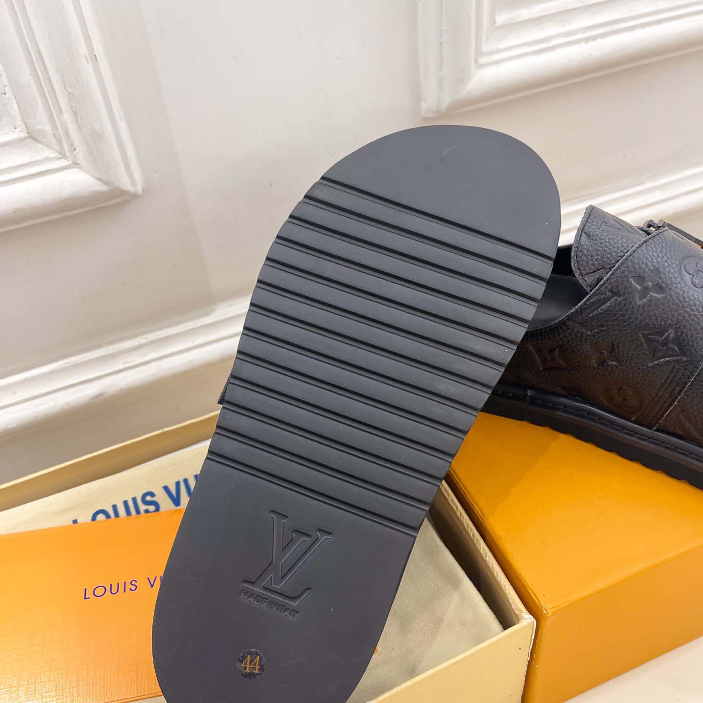 Louis Vuitton LV Easy Mule     - DesignerGu