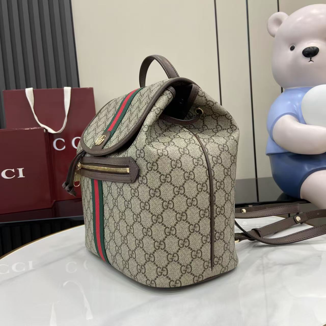 Gucci Ophidia Medium Backpack - DesignerGu