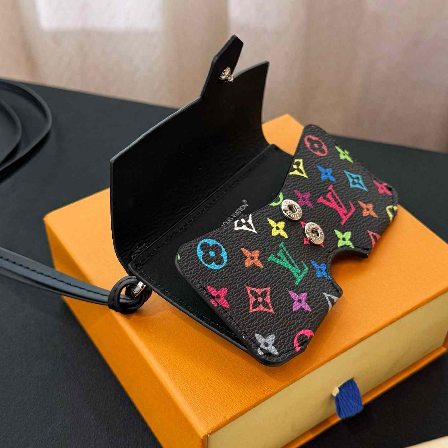 Louis Vuitton LV Glasses Holder    - DesignerGu